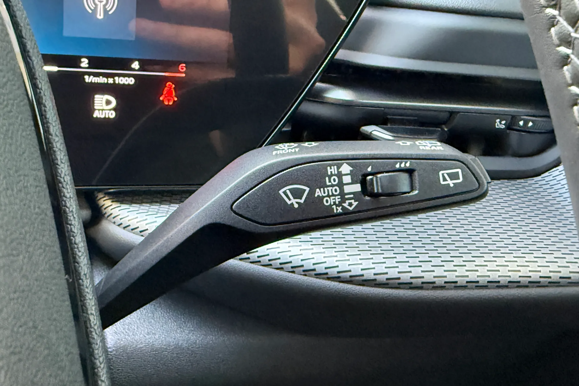 Audi Q5 thumbnail image number 19