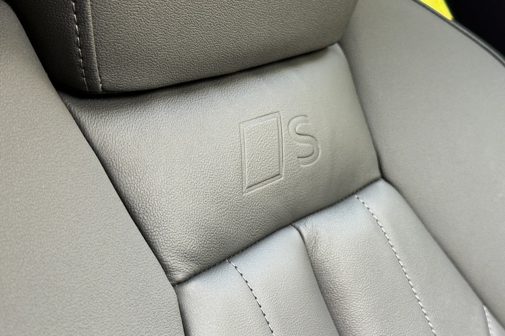 Audi Q5 thumbnail image number 32