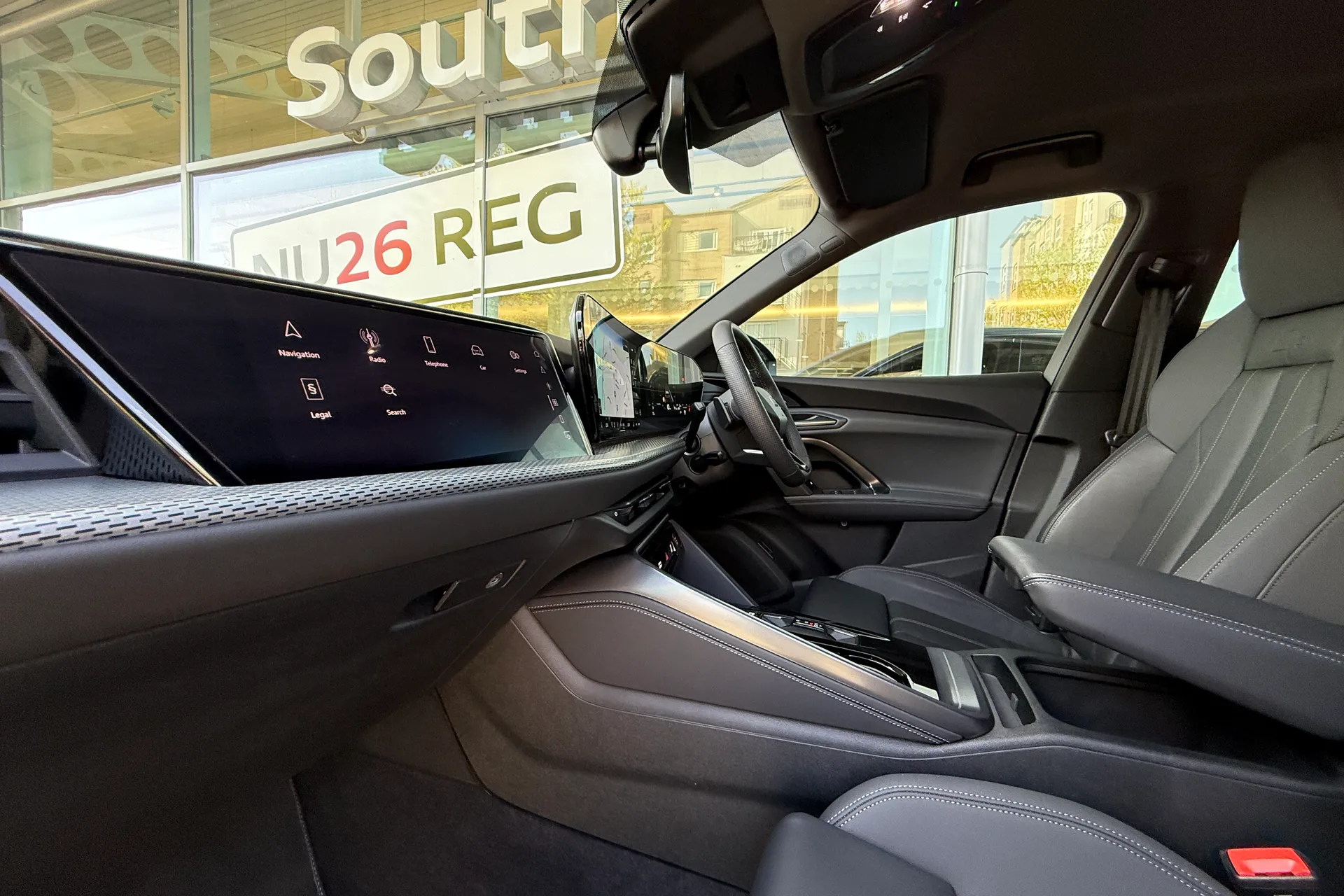 Audi Q5 thumbnail image number 11