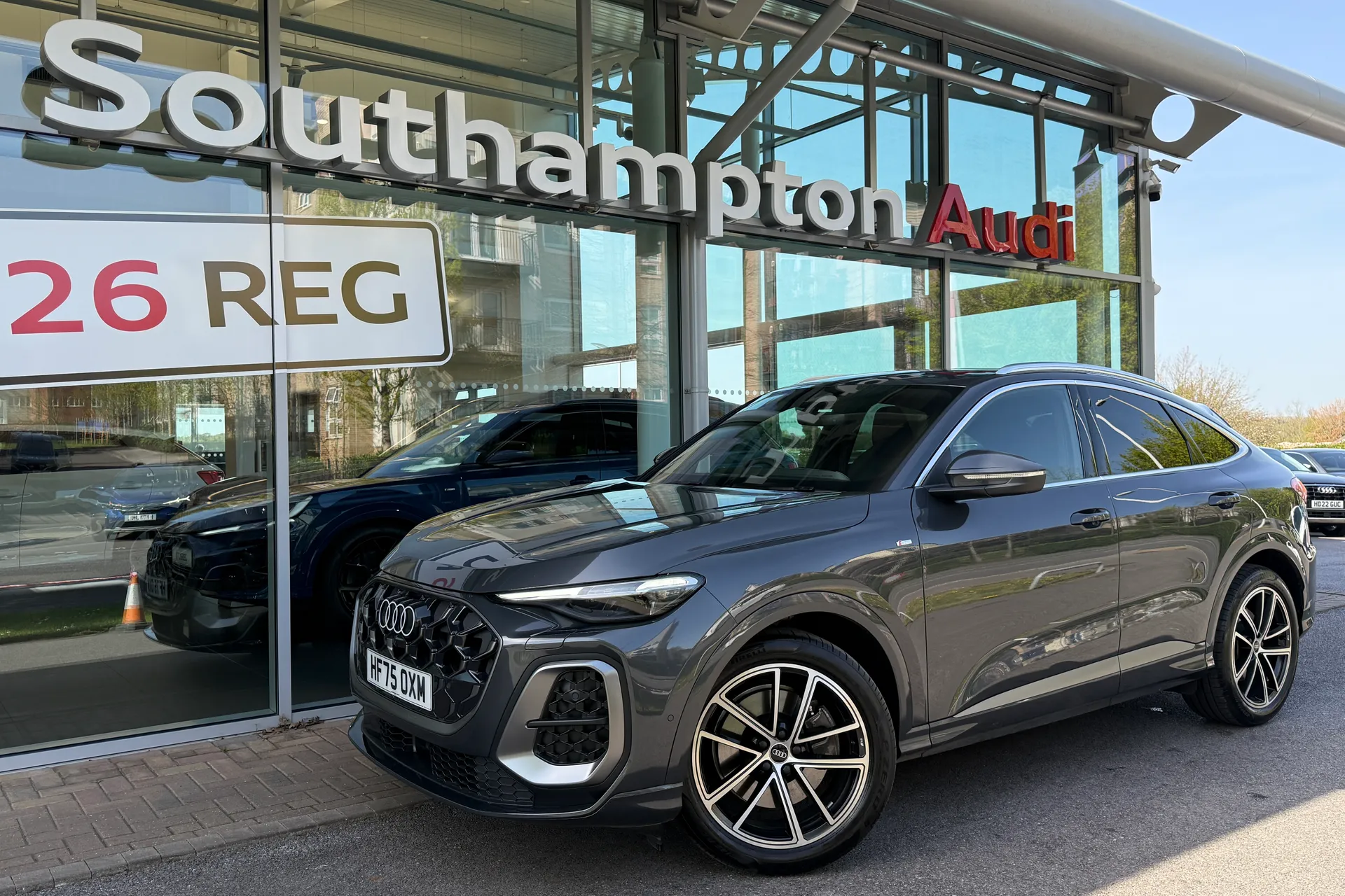 Audi Q5 thumbnail image number 64