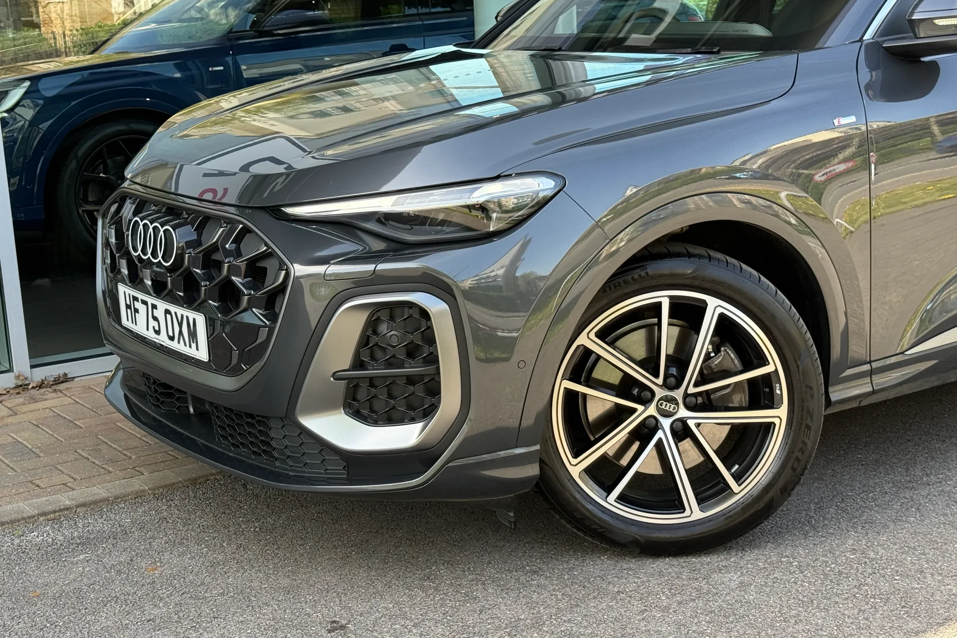 Audi Q5 thumbnail image number 63