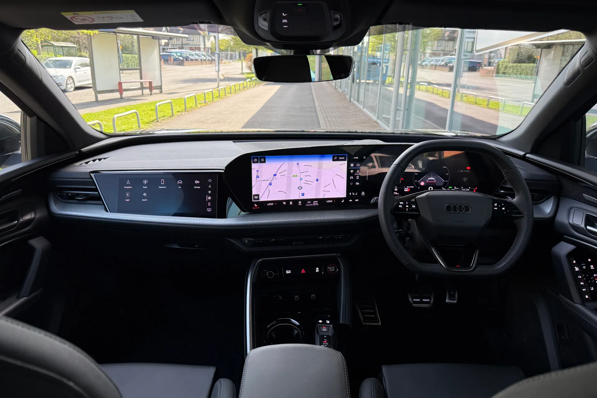 Audi Q5 thumbnail image number 3