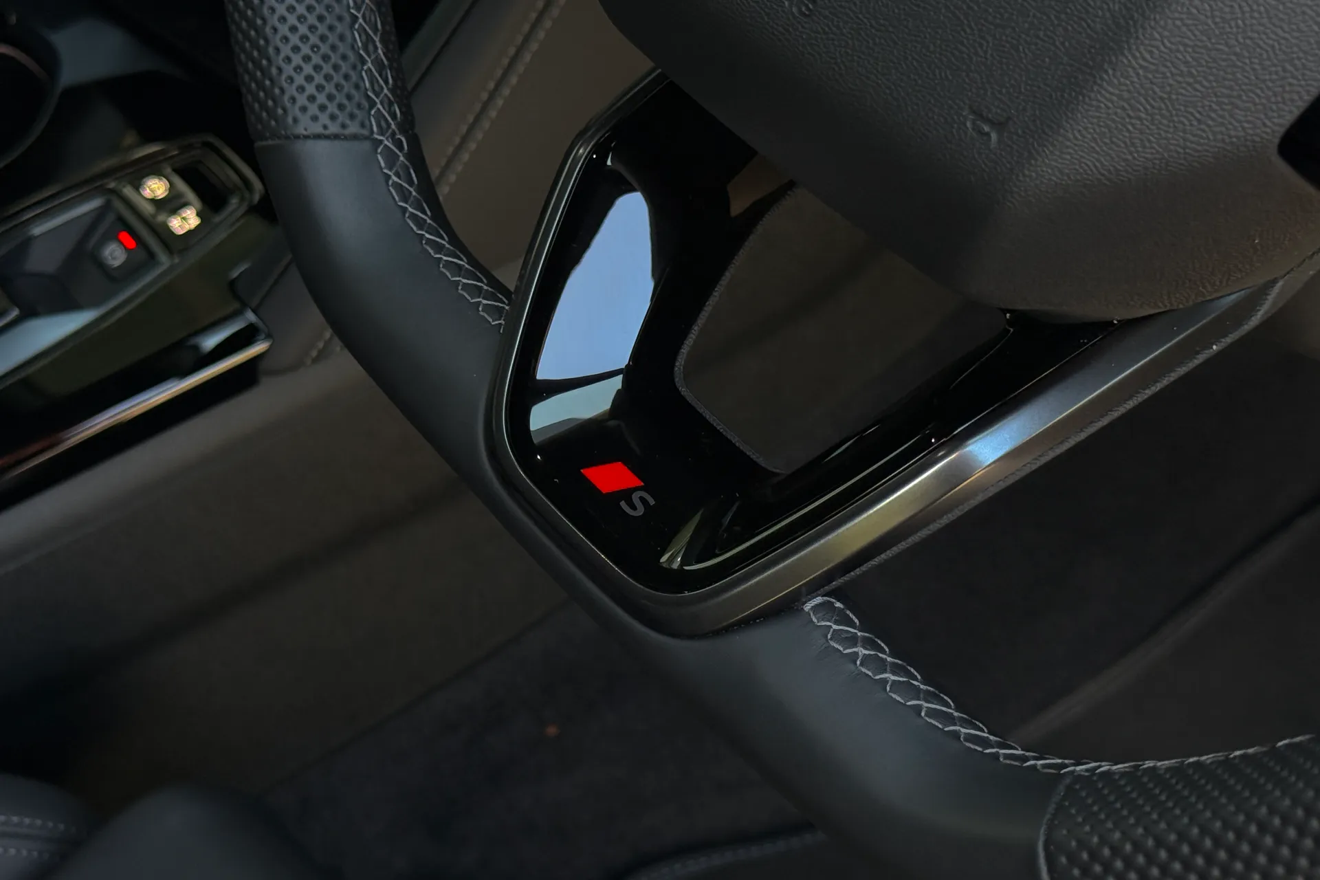 Audi Q5 thumbnail image number 66