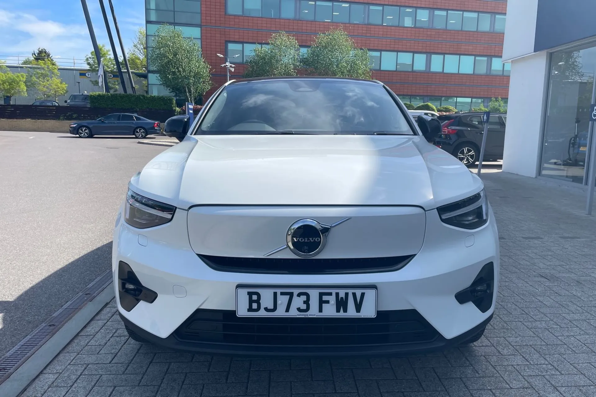 Volvo C40 thumbnail image number 12