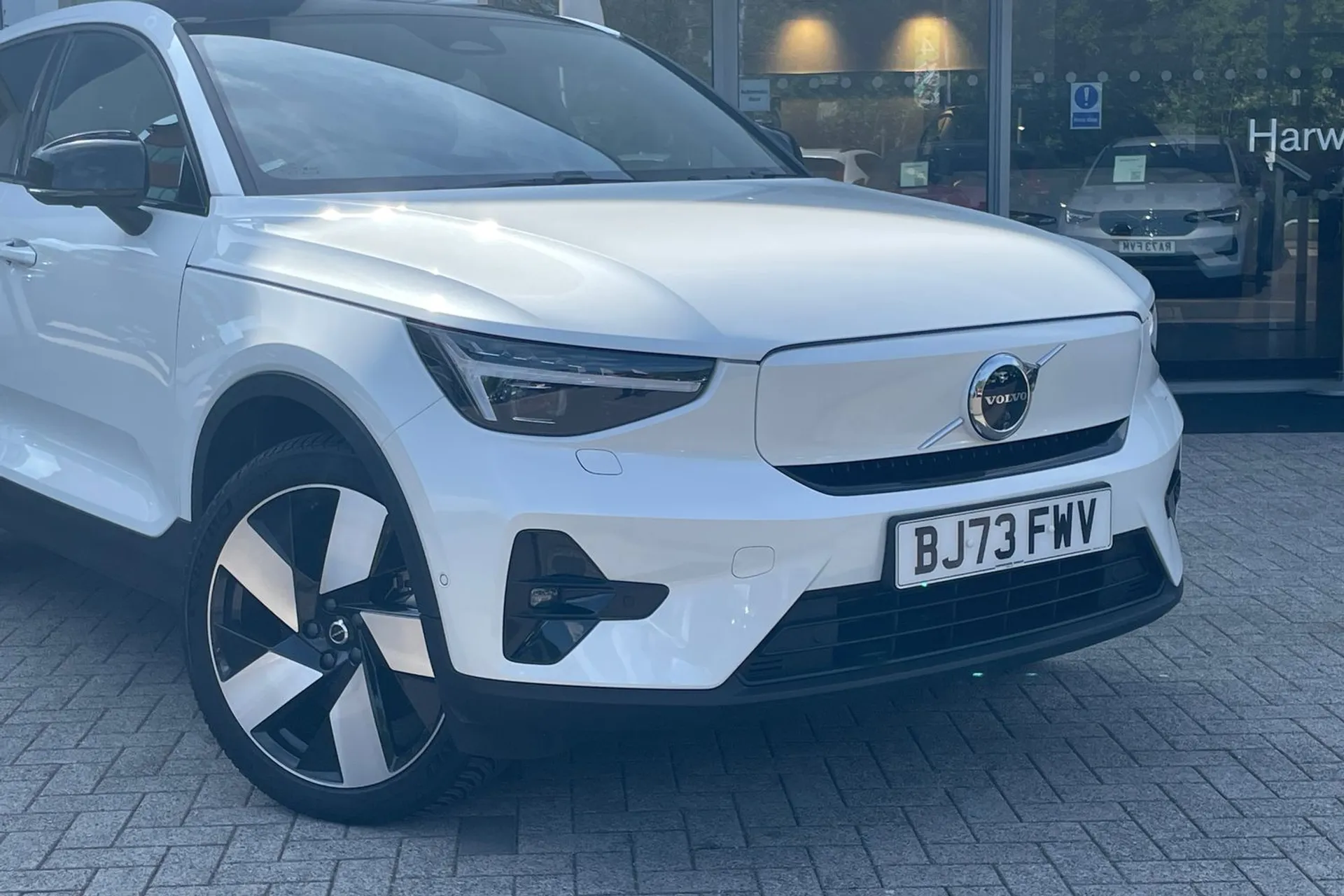 Volvo C40 thumbnail image number 6