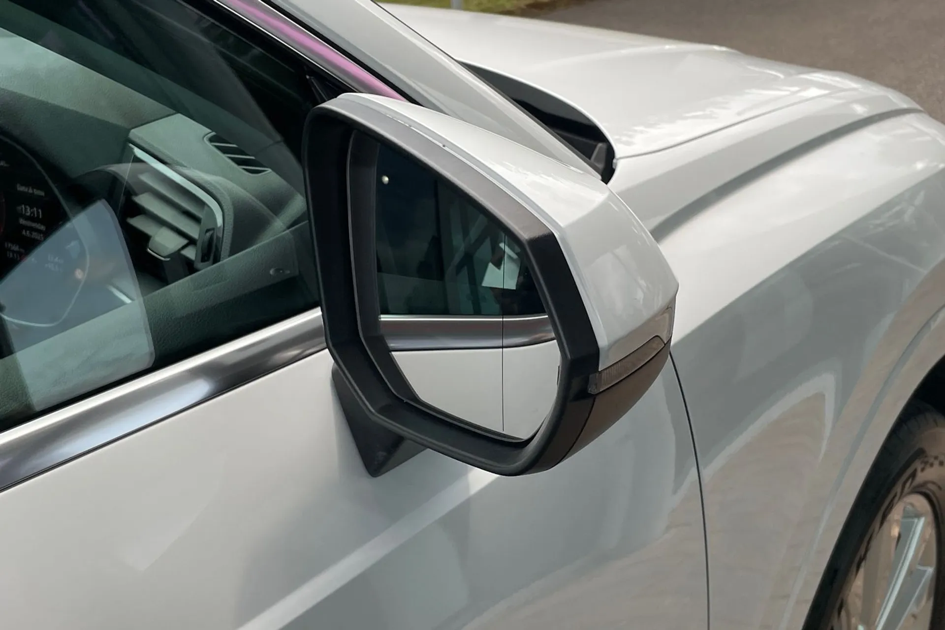 Audi Q3 thumbnail image number 47