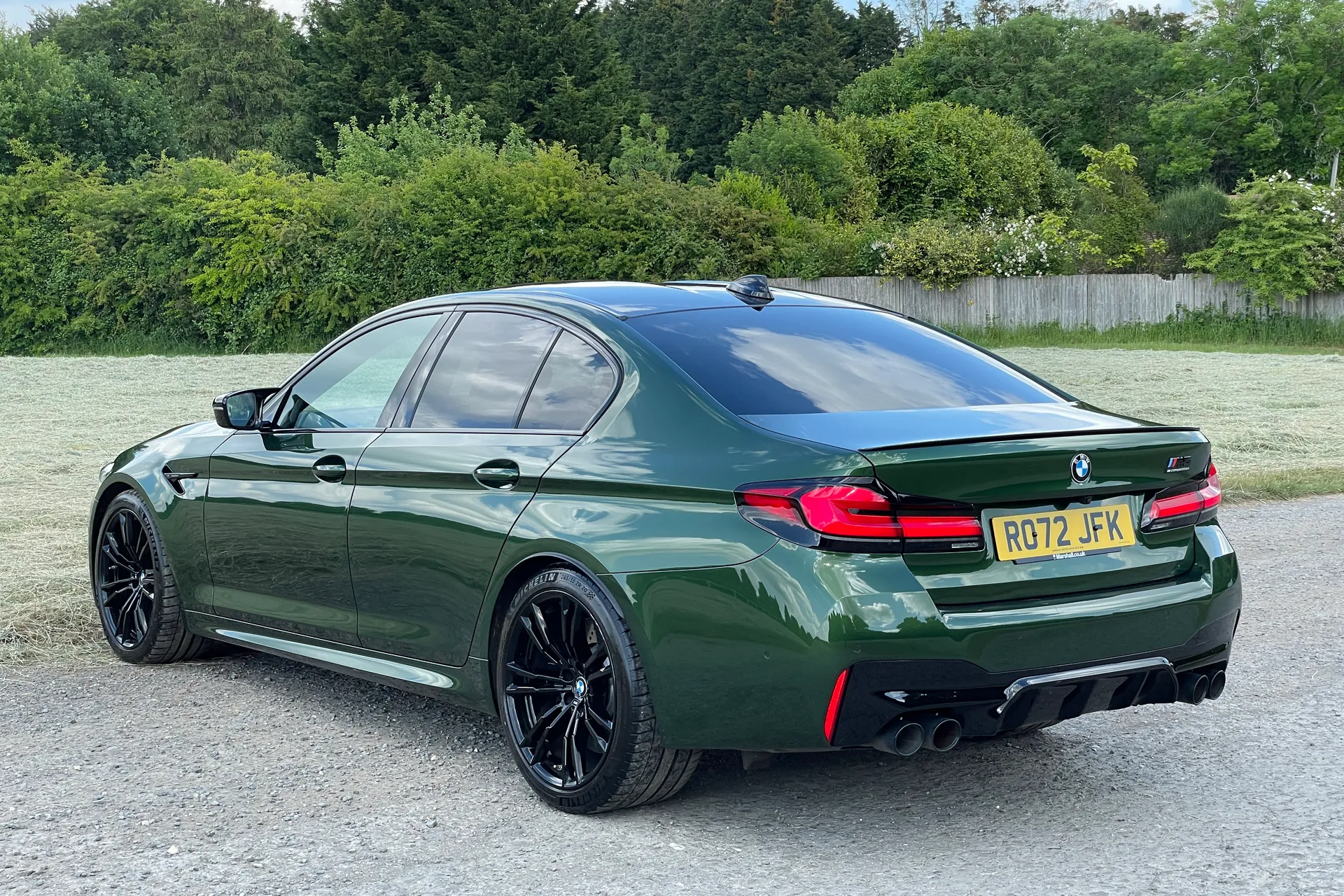BMW M5 thumbnail image number 29