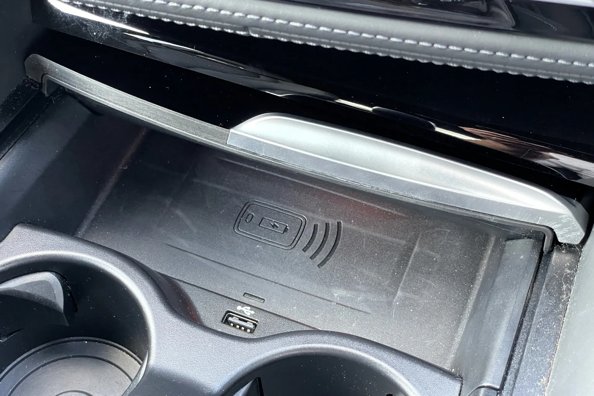 BMW M5 thumbnail image number 54