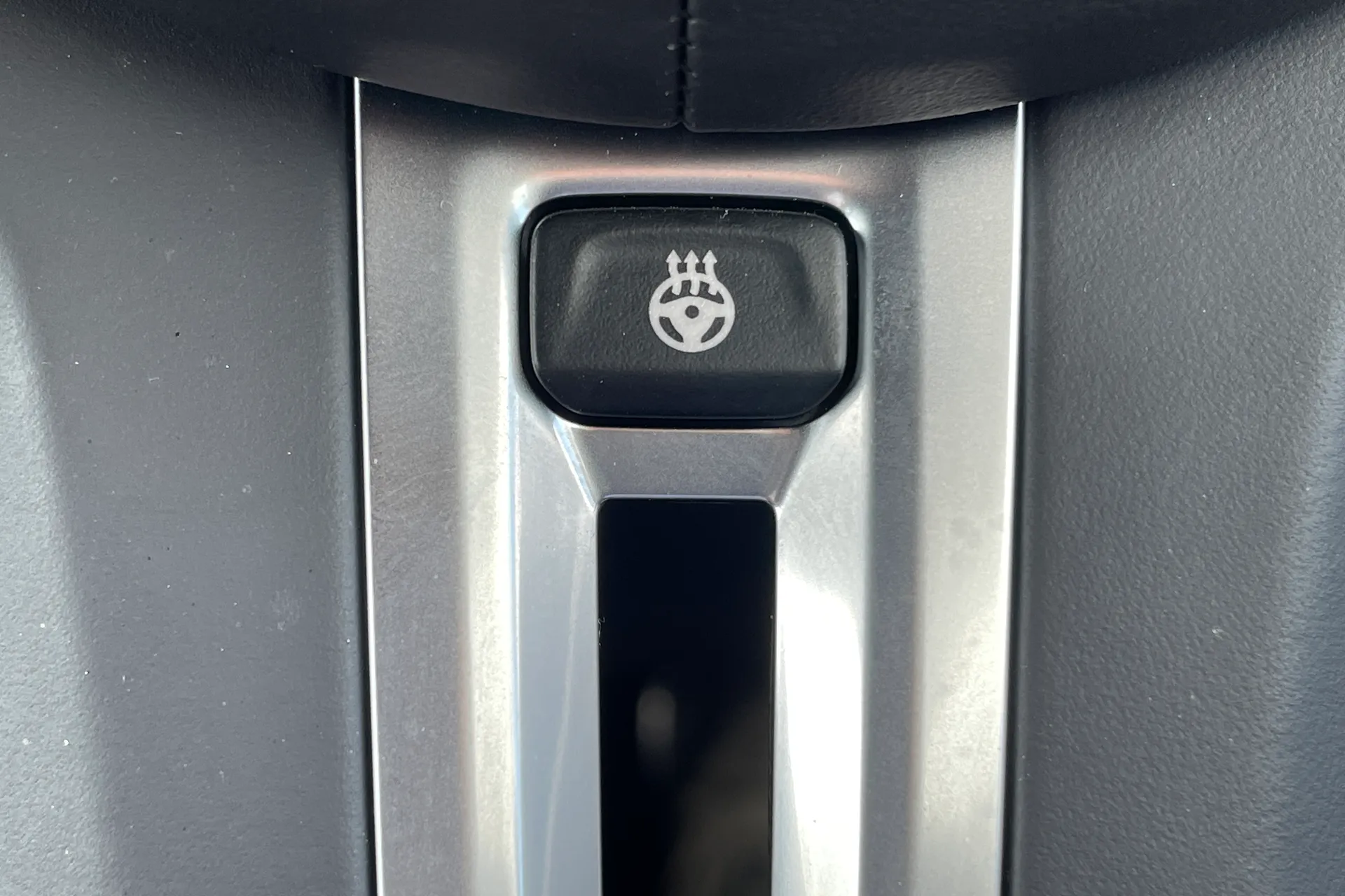 BMW M5 thumbnail image number 58