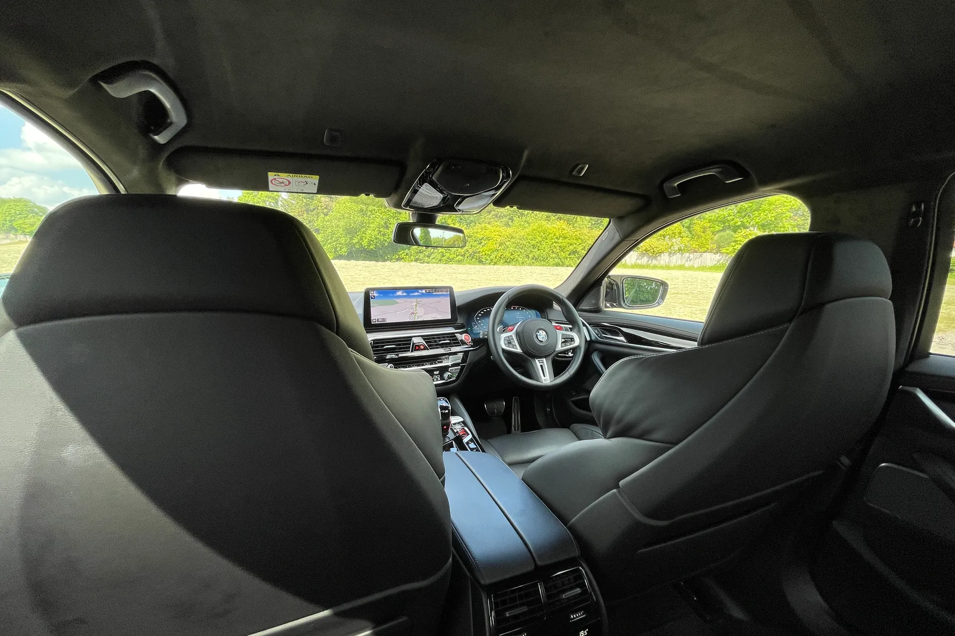 BMW M5 thumbnail image number 4