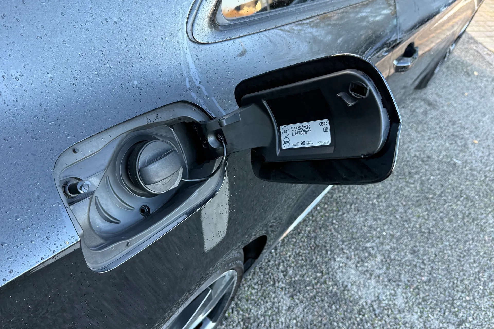 Audi A5 thumbnail image number 39