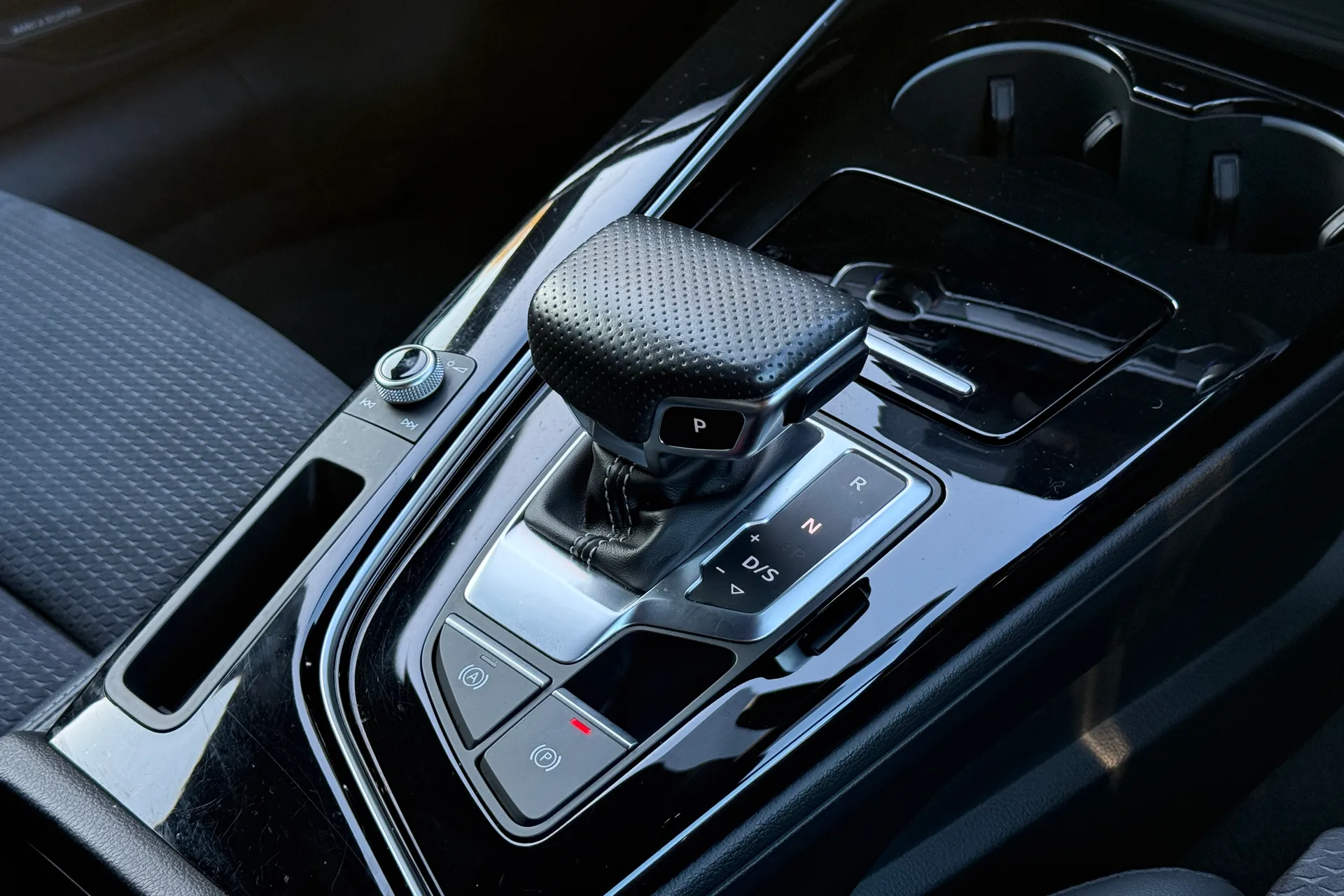 Audi A5 thumbnail image number 19