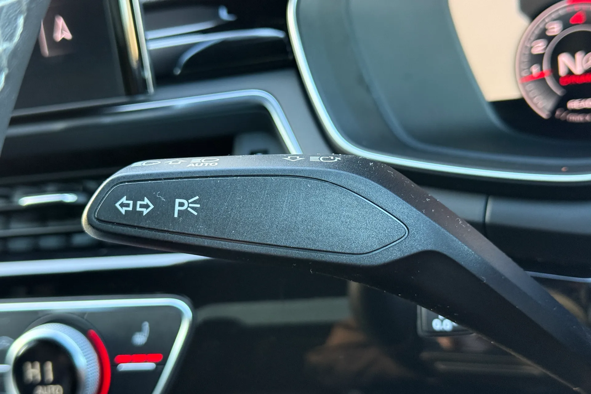 Audi A5 thumbnail image number 22