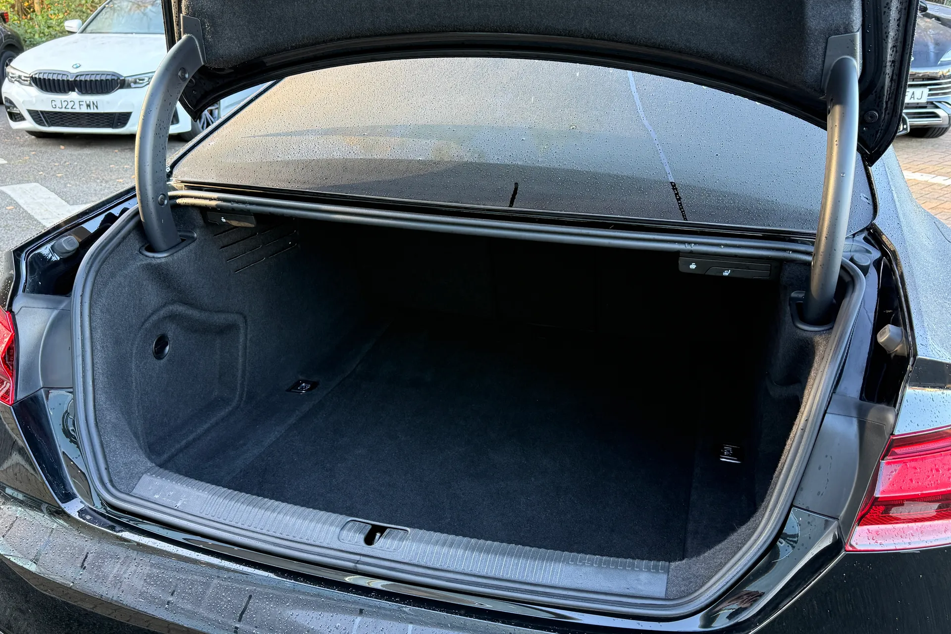 Audi A5 thumbnail image number 40