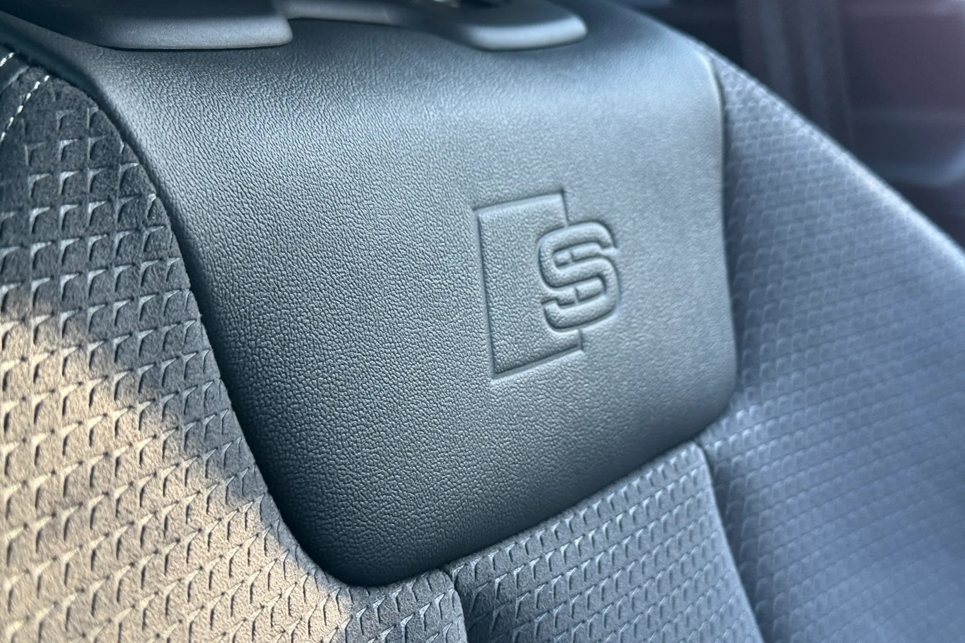 Audi A5 thumbnail image number 15