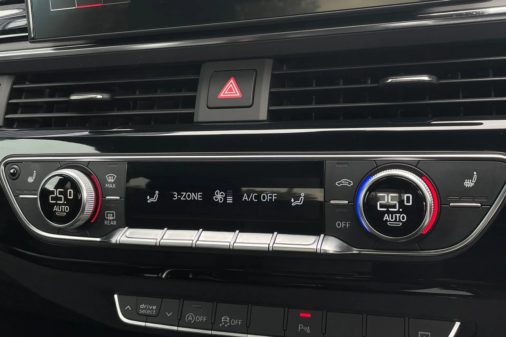 Audi A5 thumbnail image number 40