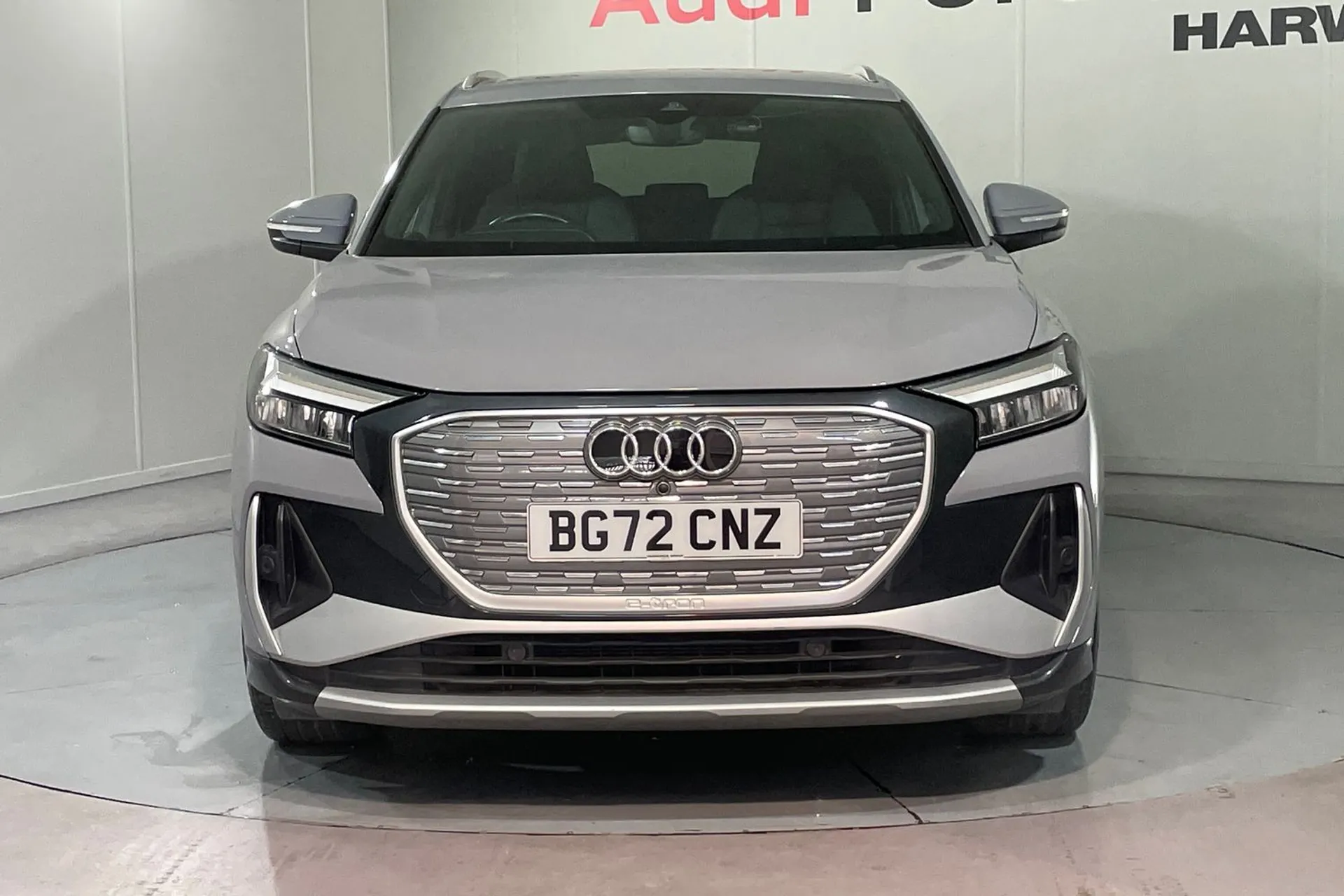 Audi Q4 thumbnail image number 6