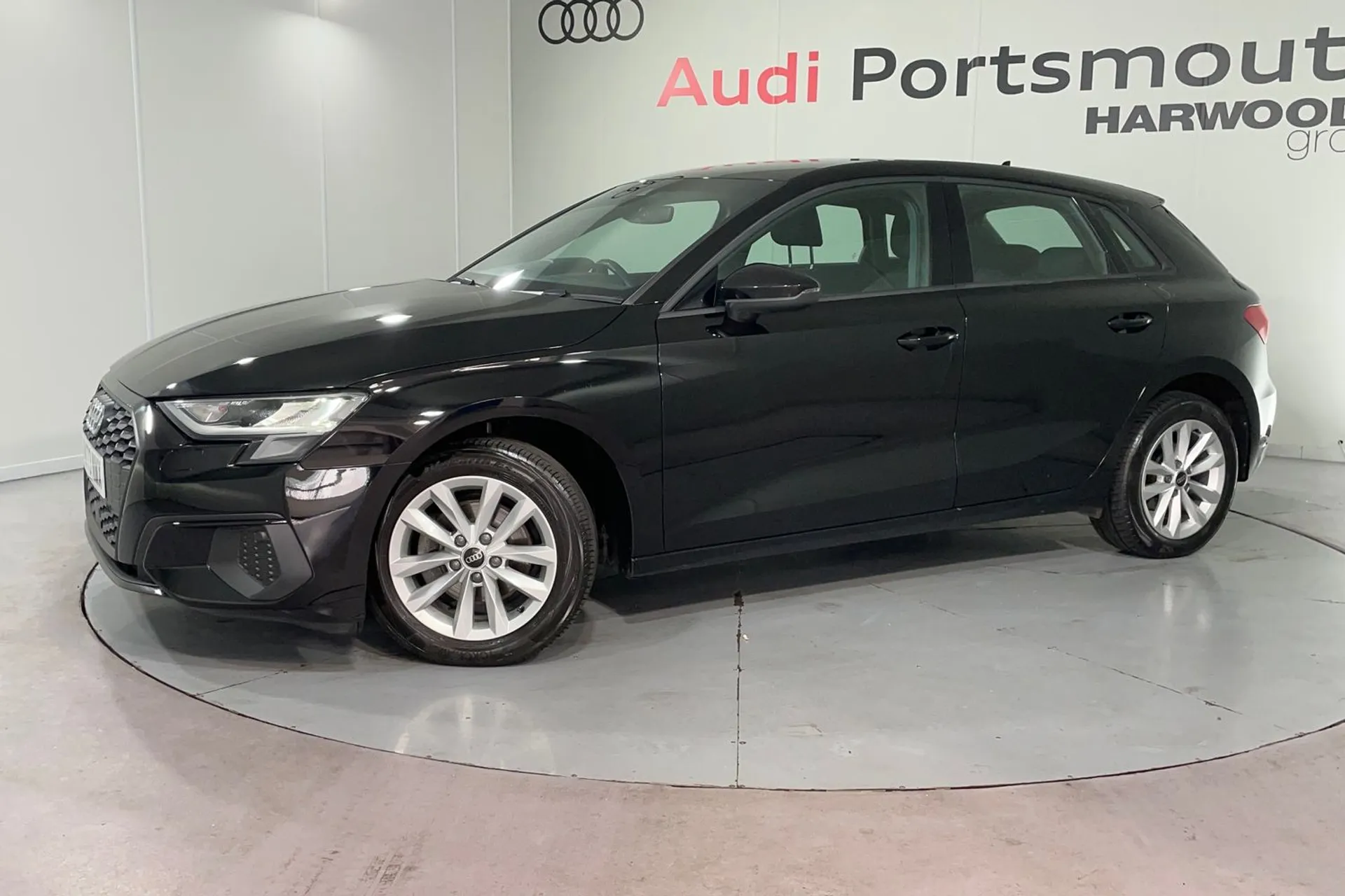 Audi A3 thumbnail image number 10