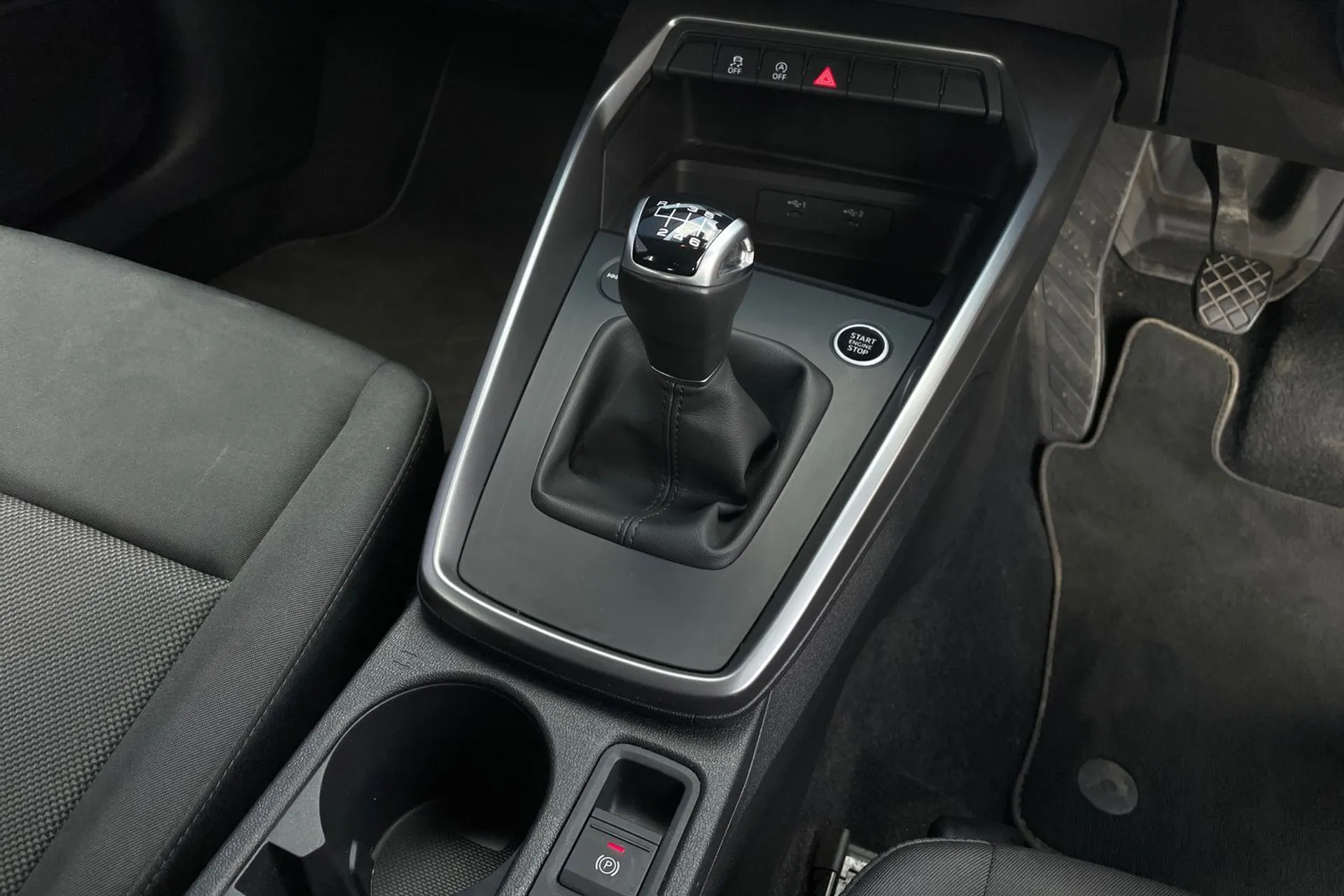 Audi A3 thumbnail image number 41
