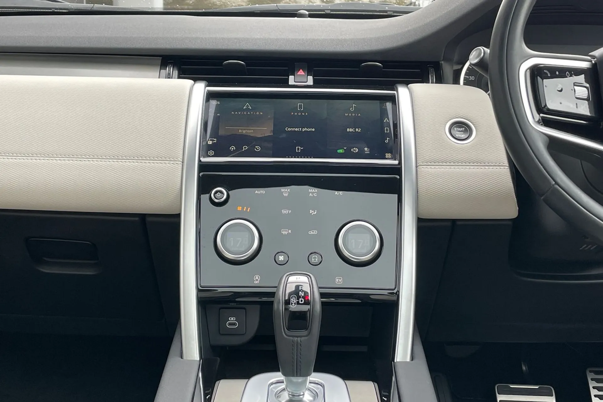 LAND ROVER DISCOVERY SPORT thumbnail image number 45
