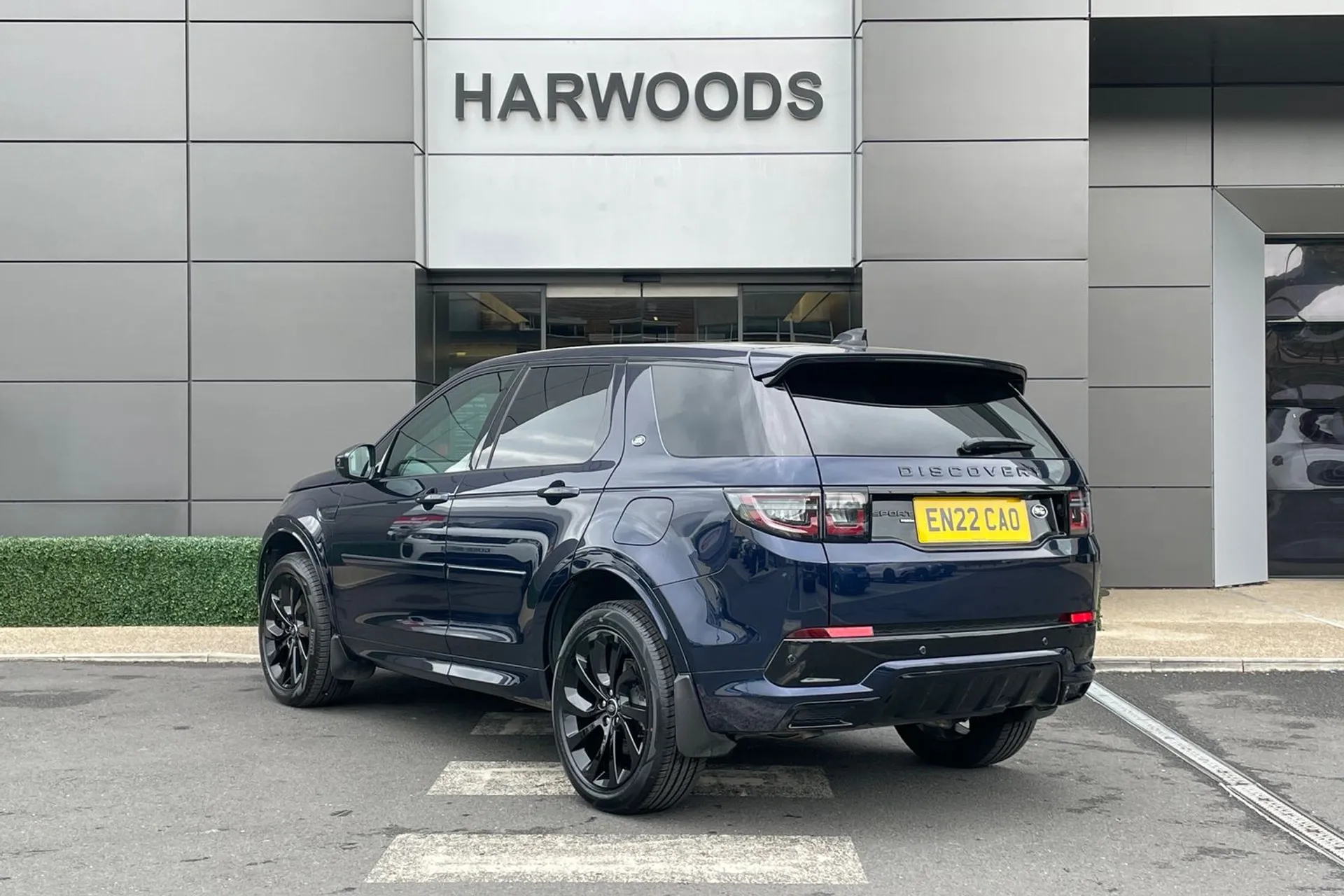 LAND ROVER DISCOVERY SPORT thumbnail image number 9