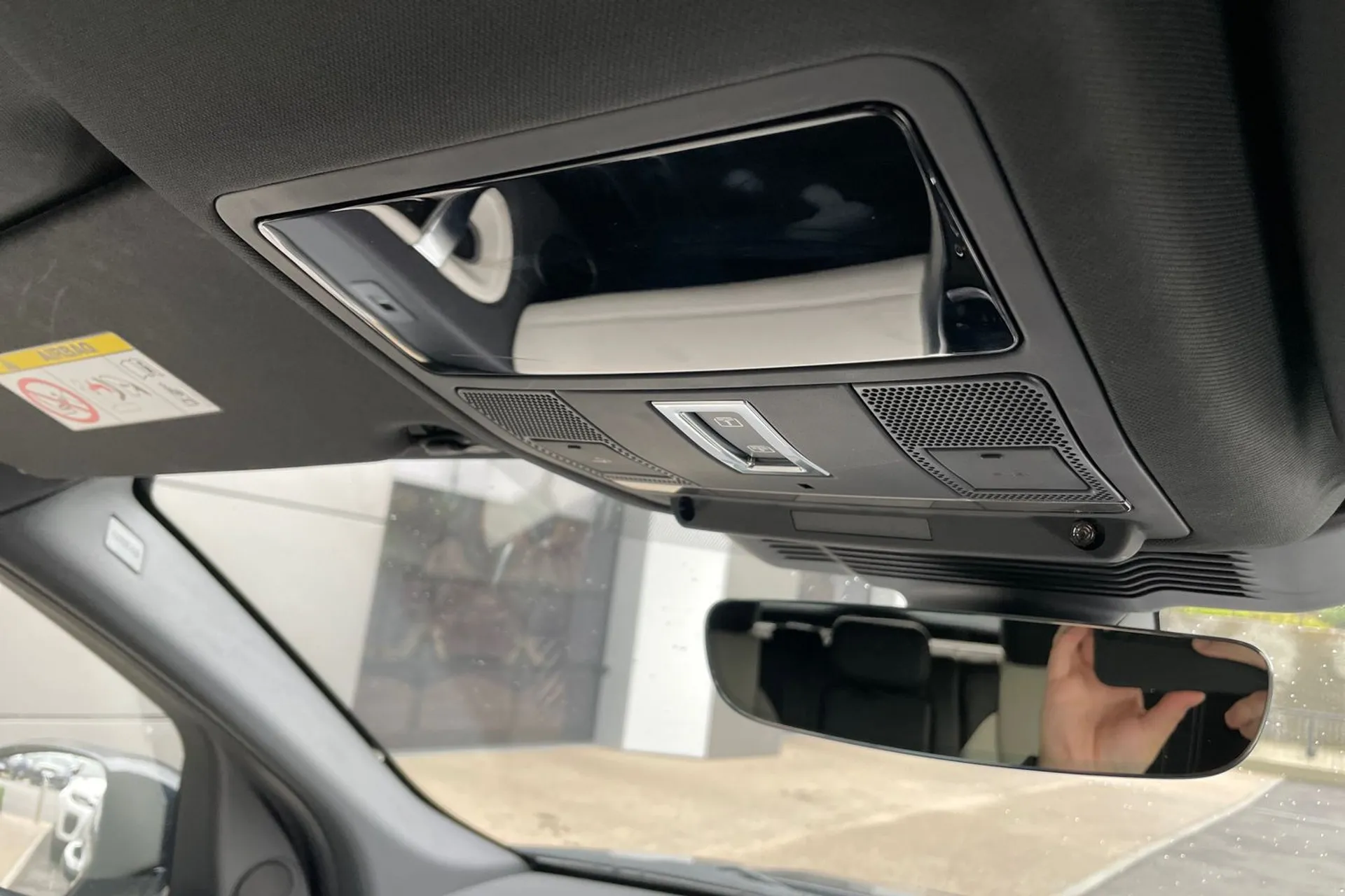 LAND ROVER DISCOVERY SPORT thumbnail image number 53