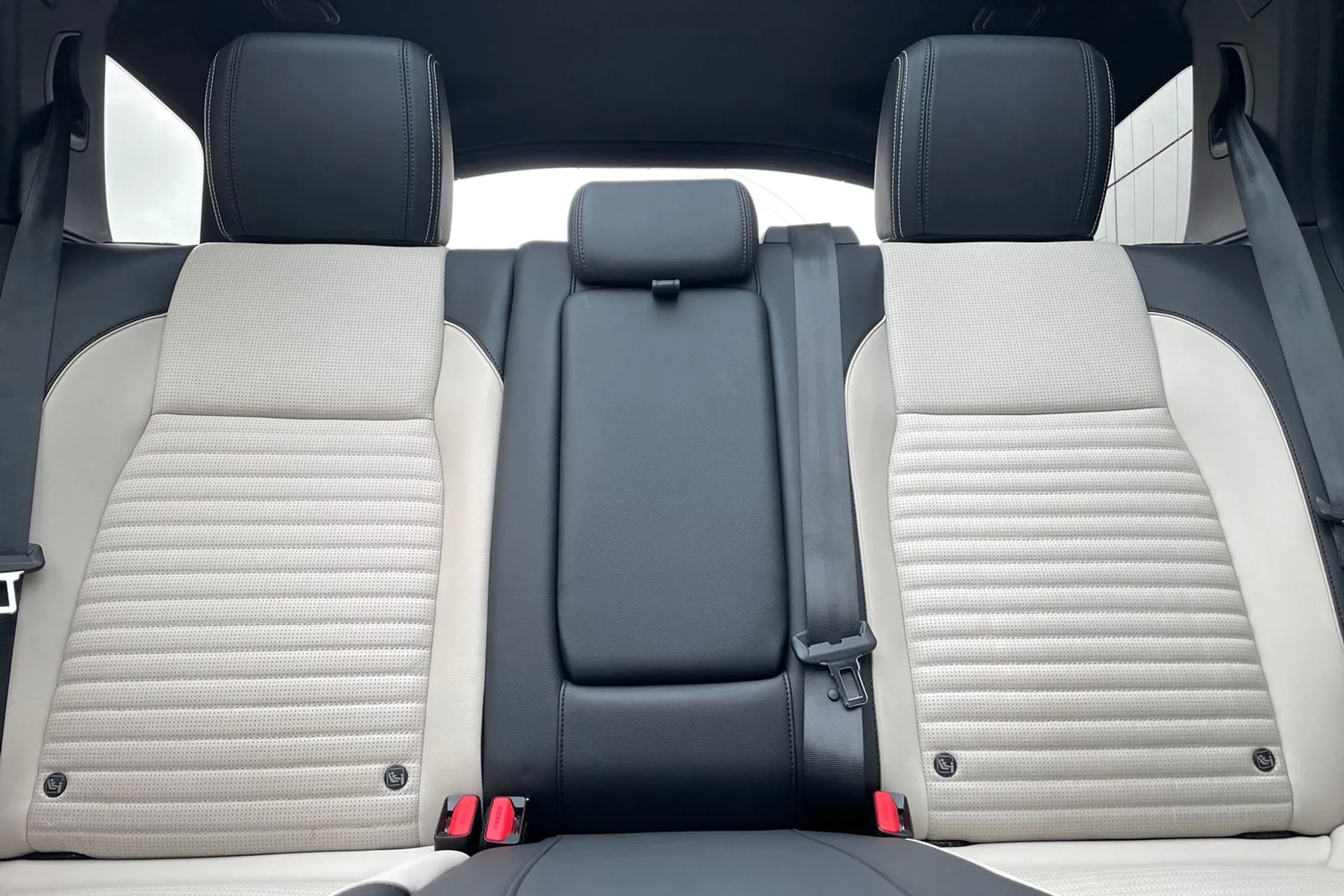 LAND ROVER DISCOVERY SPORT thumbnail image number 40