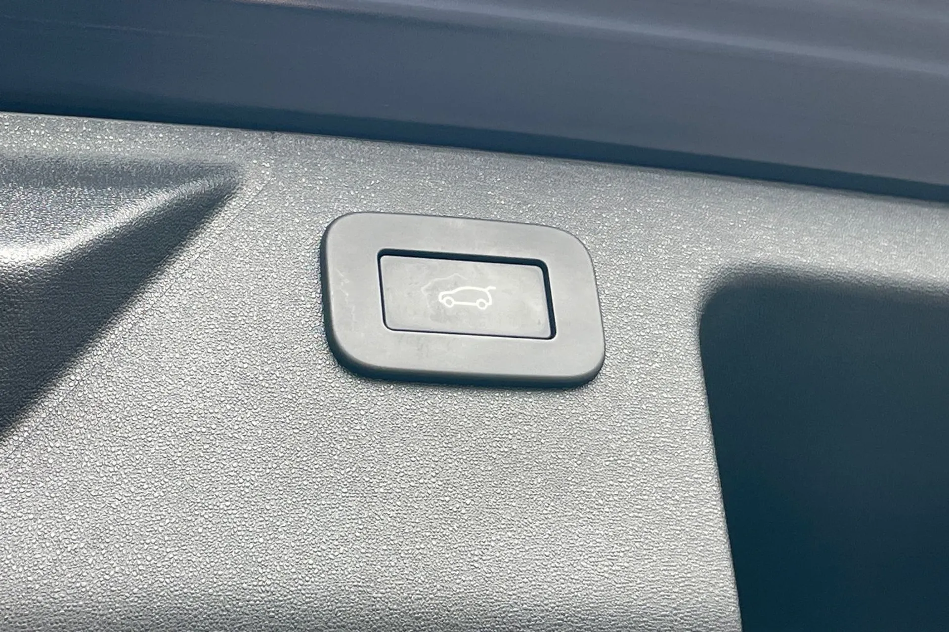 LAND ROVER DISCOVERY SPORT thumbnail image number 33