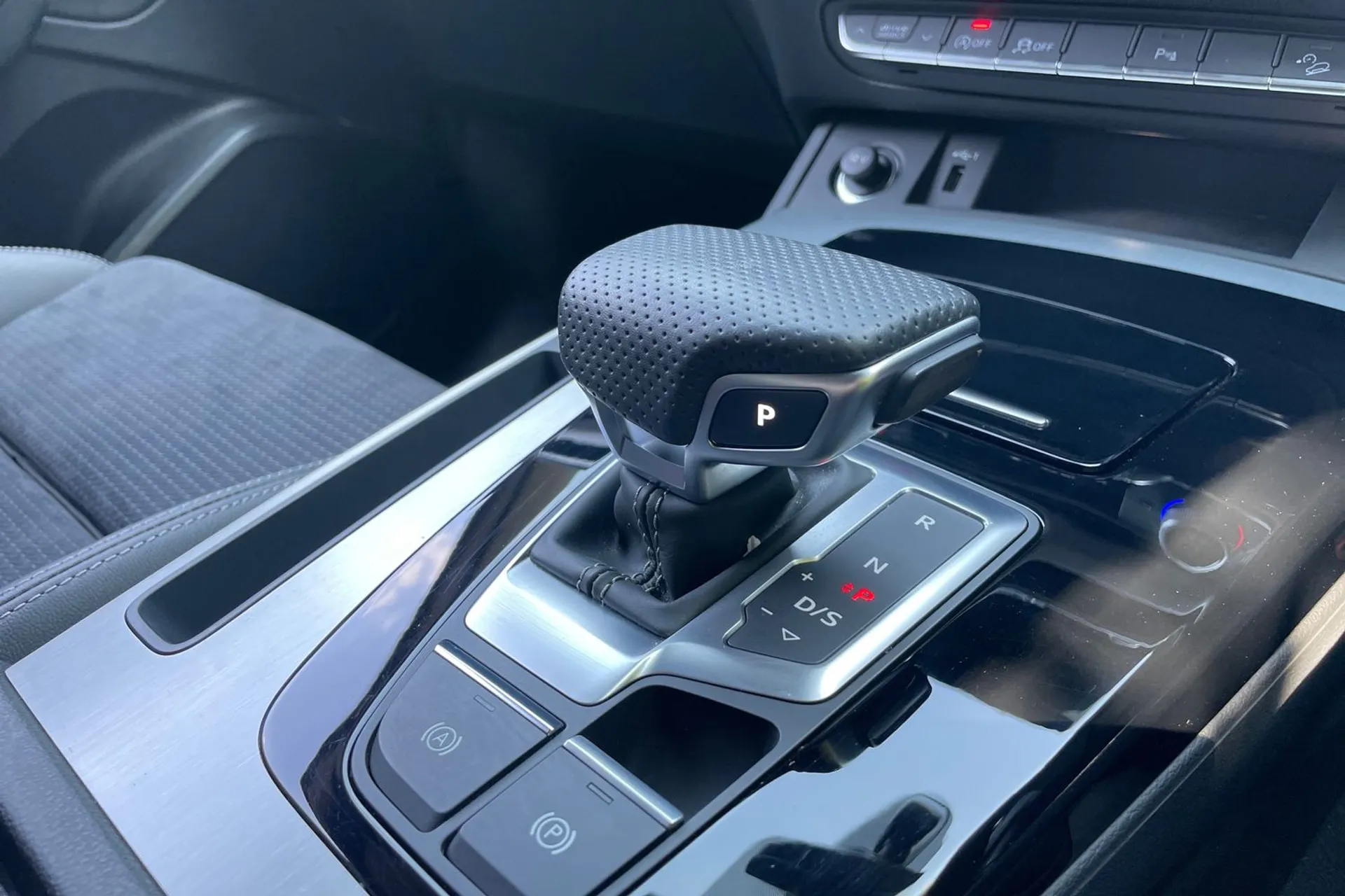 Audi Q5 thumbnail image number 51