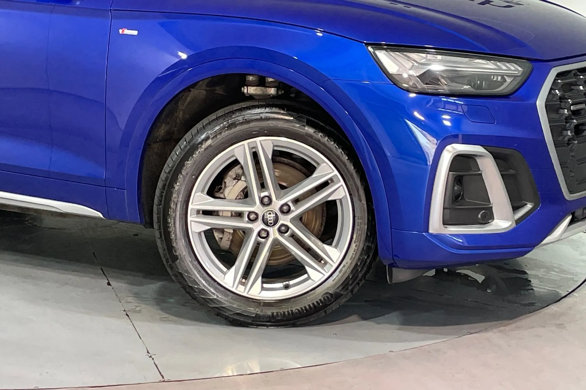 Audi Q5 thumbnail image number 9