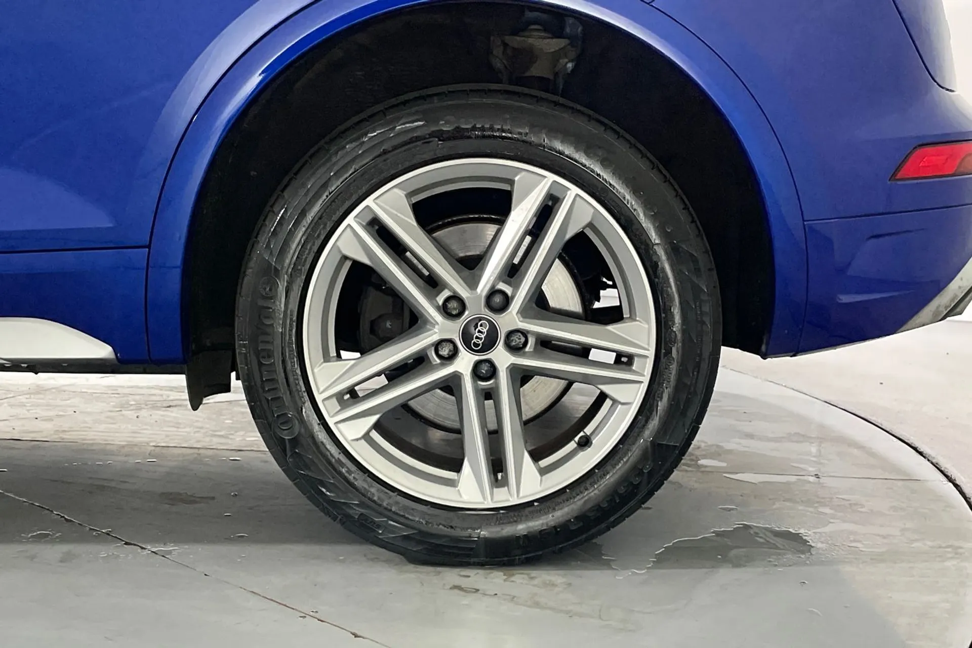 Audi Q5 thumbnail image number 12