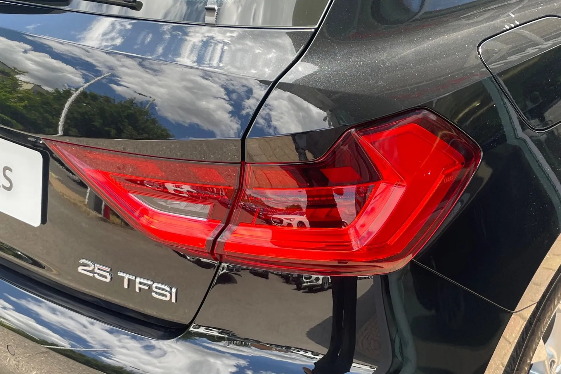 Audi A1 thumbnail image number 20