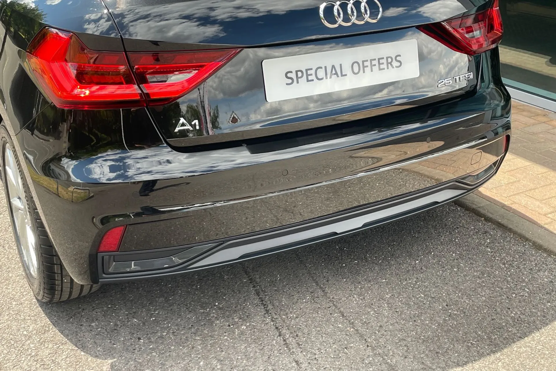 Audi A1 thumbnail image number 16