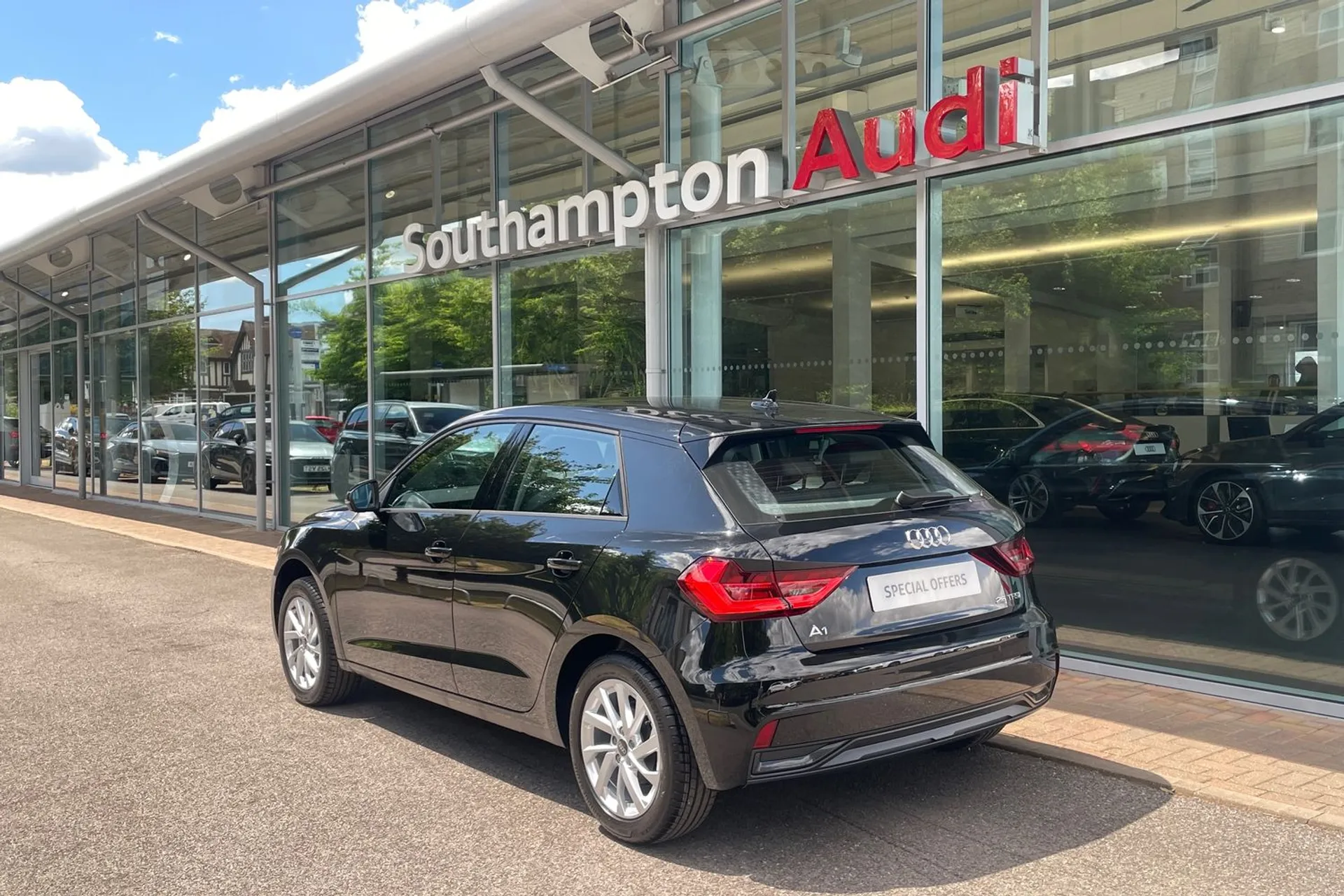 Audi A1 thumbnail image number 7