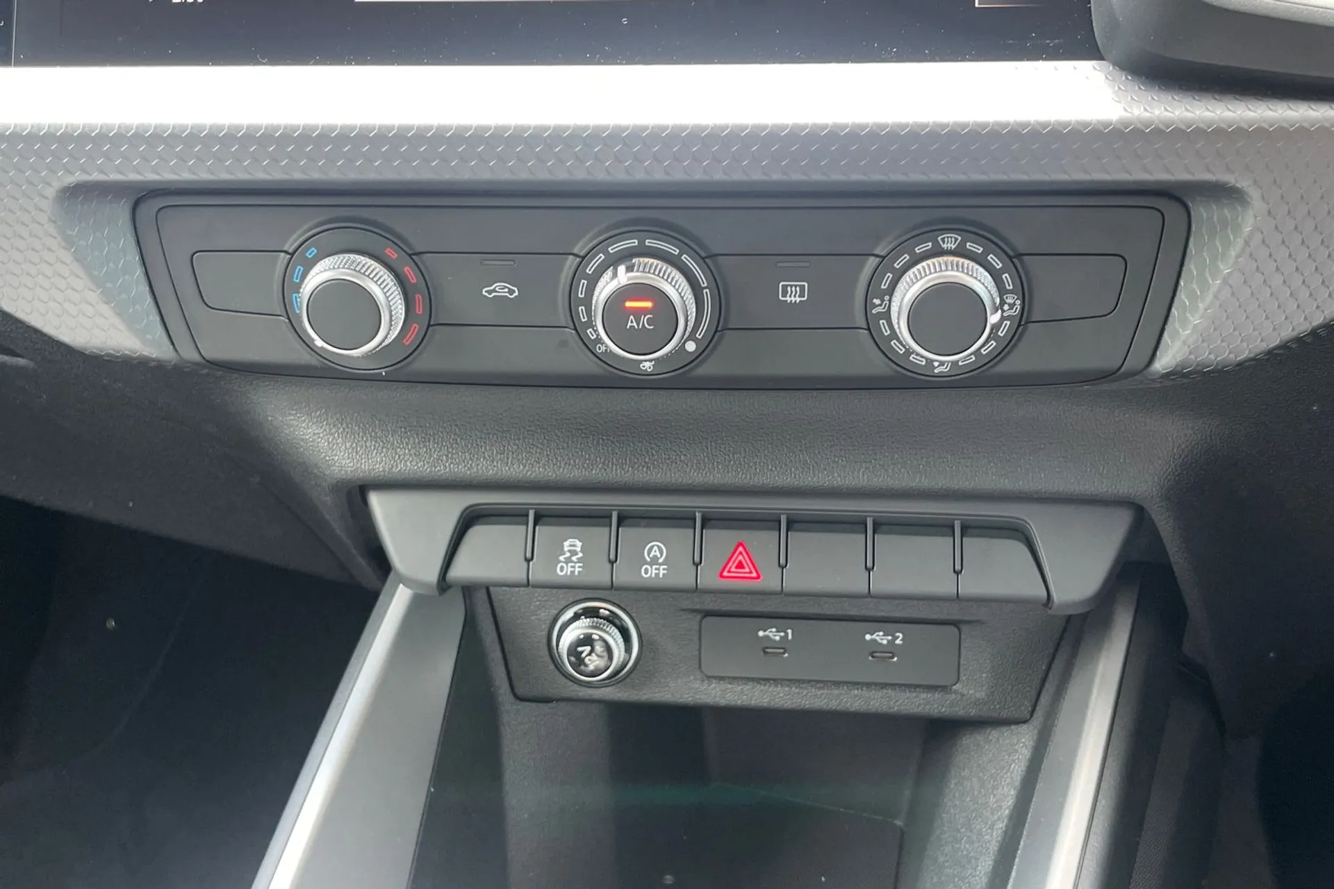 Audi A1 thumbnail image number 38