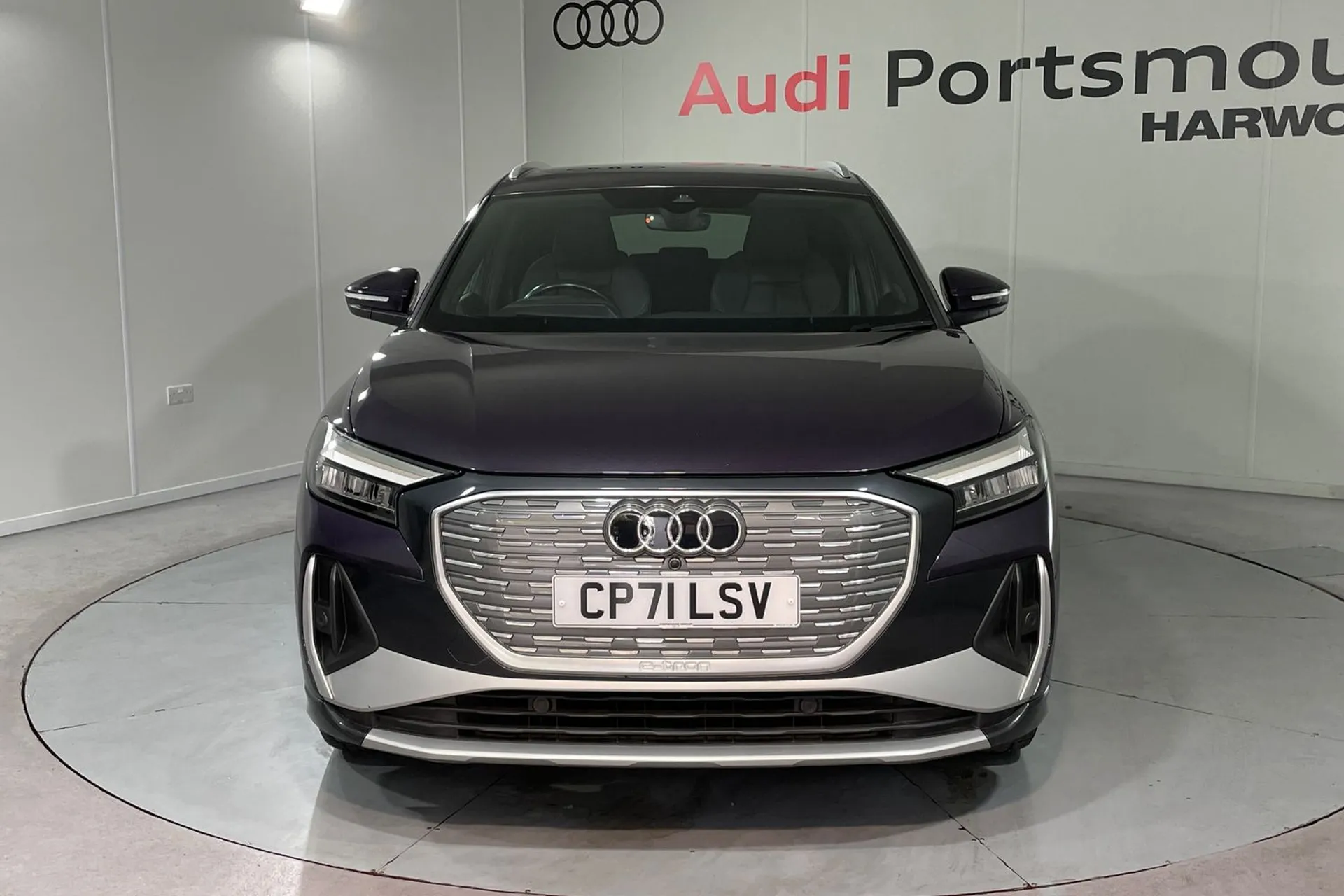 Audi Q4 thumbnail image number 6