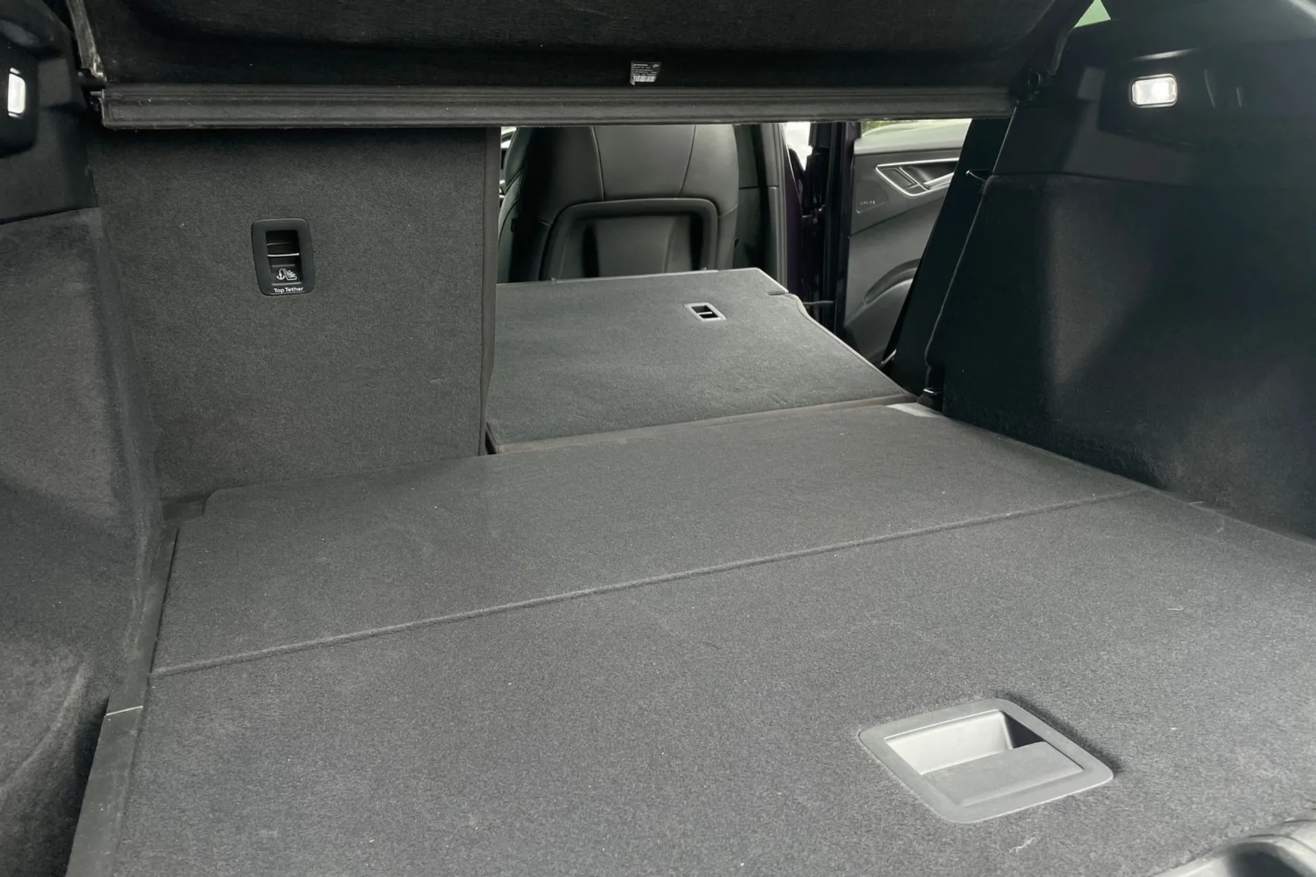 Audi Q4 thumbnail image number 20