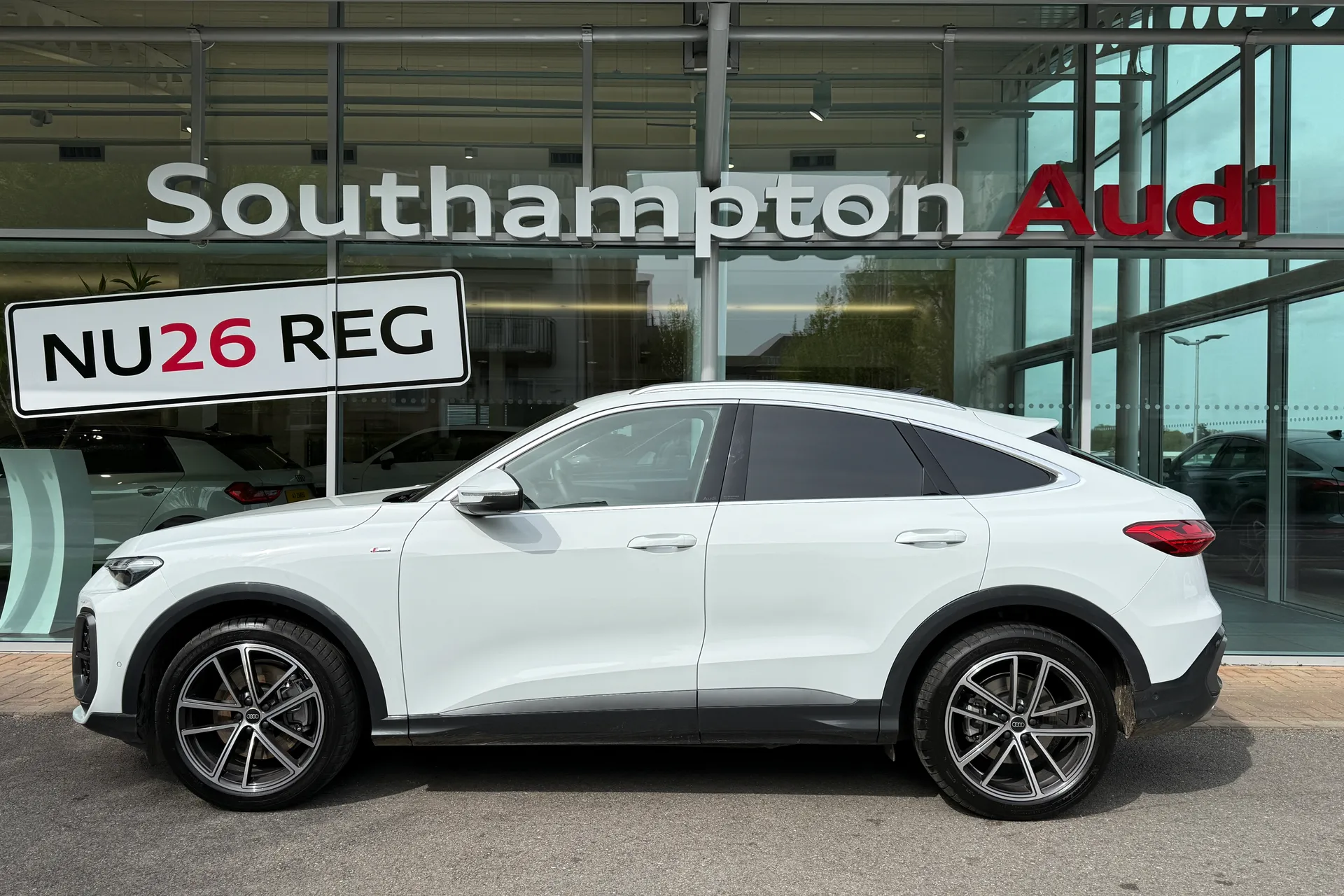 Audi Q5 thumbnail image number 55