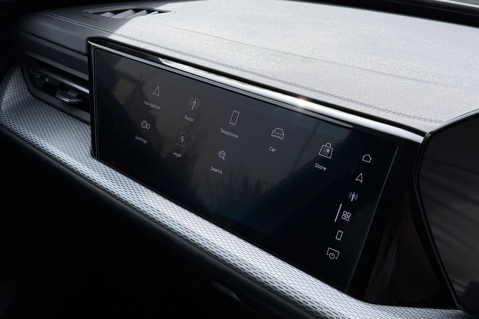 Audi Q5 thumbnail image number 6