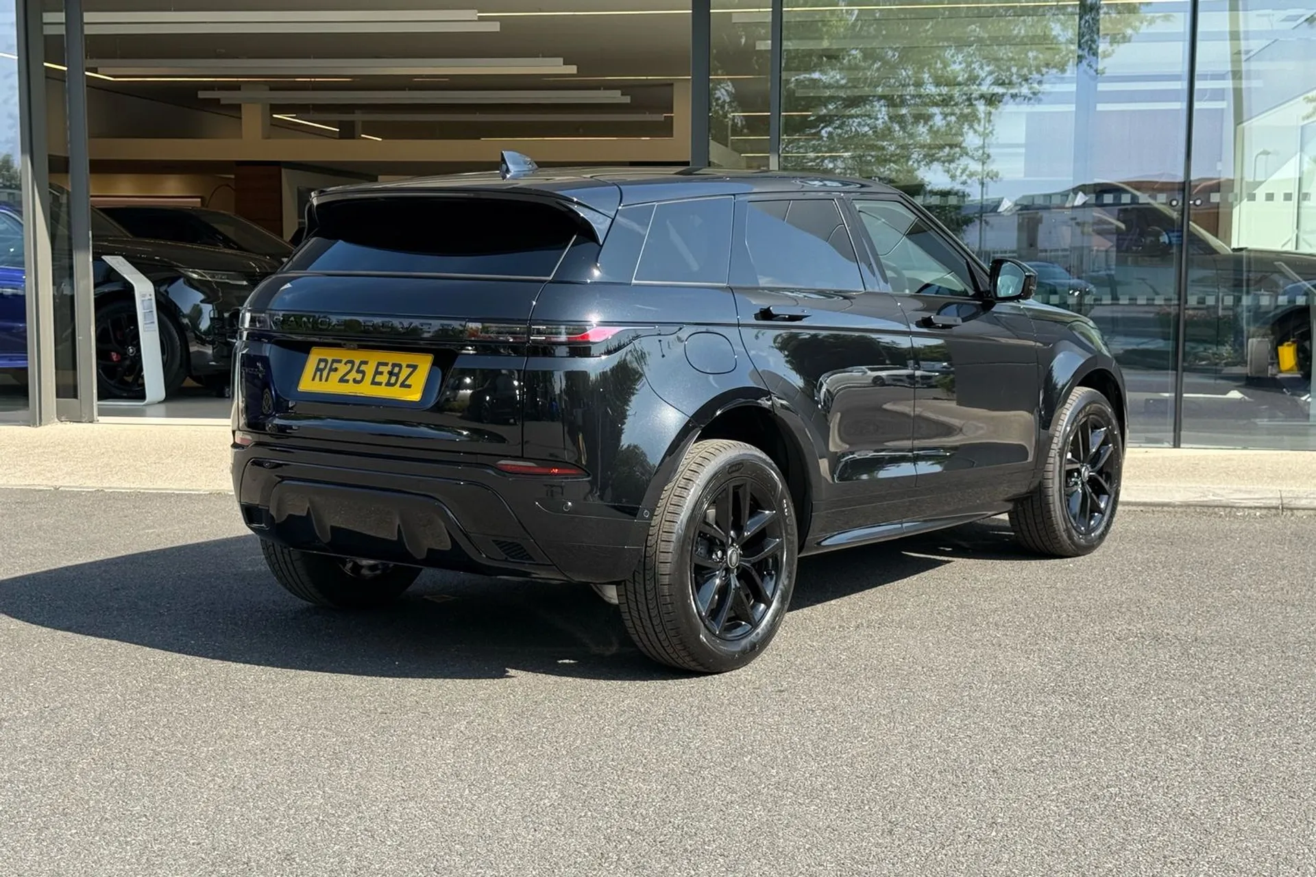 LAND ROVER RANGE ROVER EVOQUE thumbnail image number 7