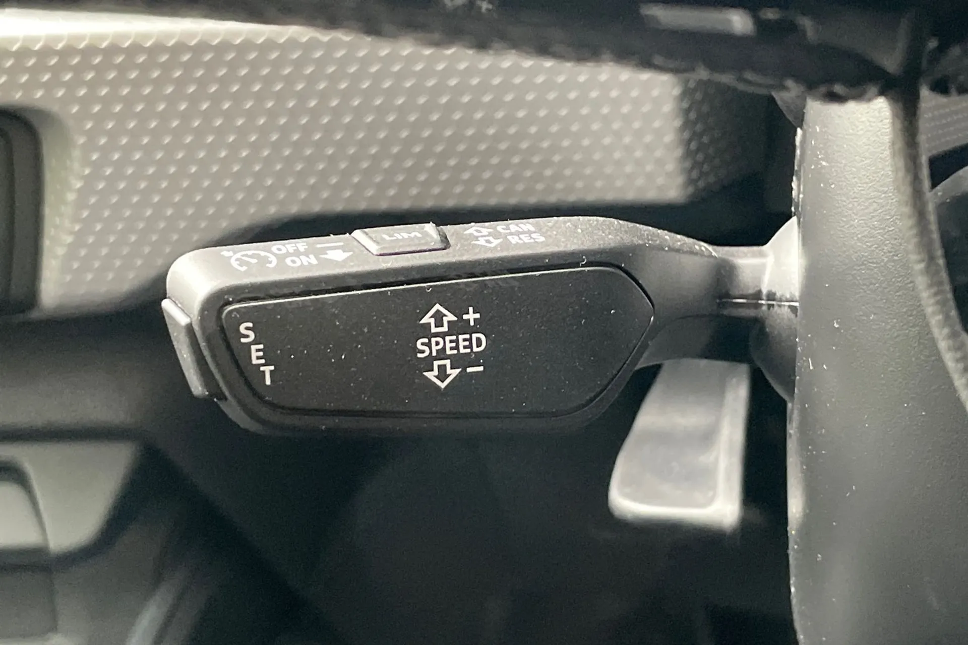 Audi A1 thumbnail image number 37