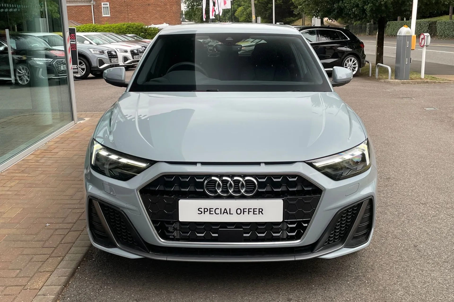 Audi A1 thumbnail image number 10