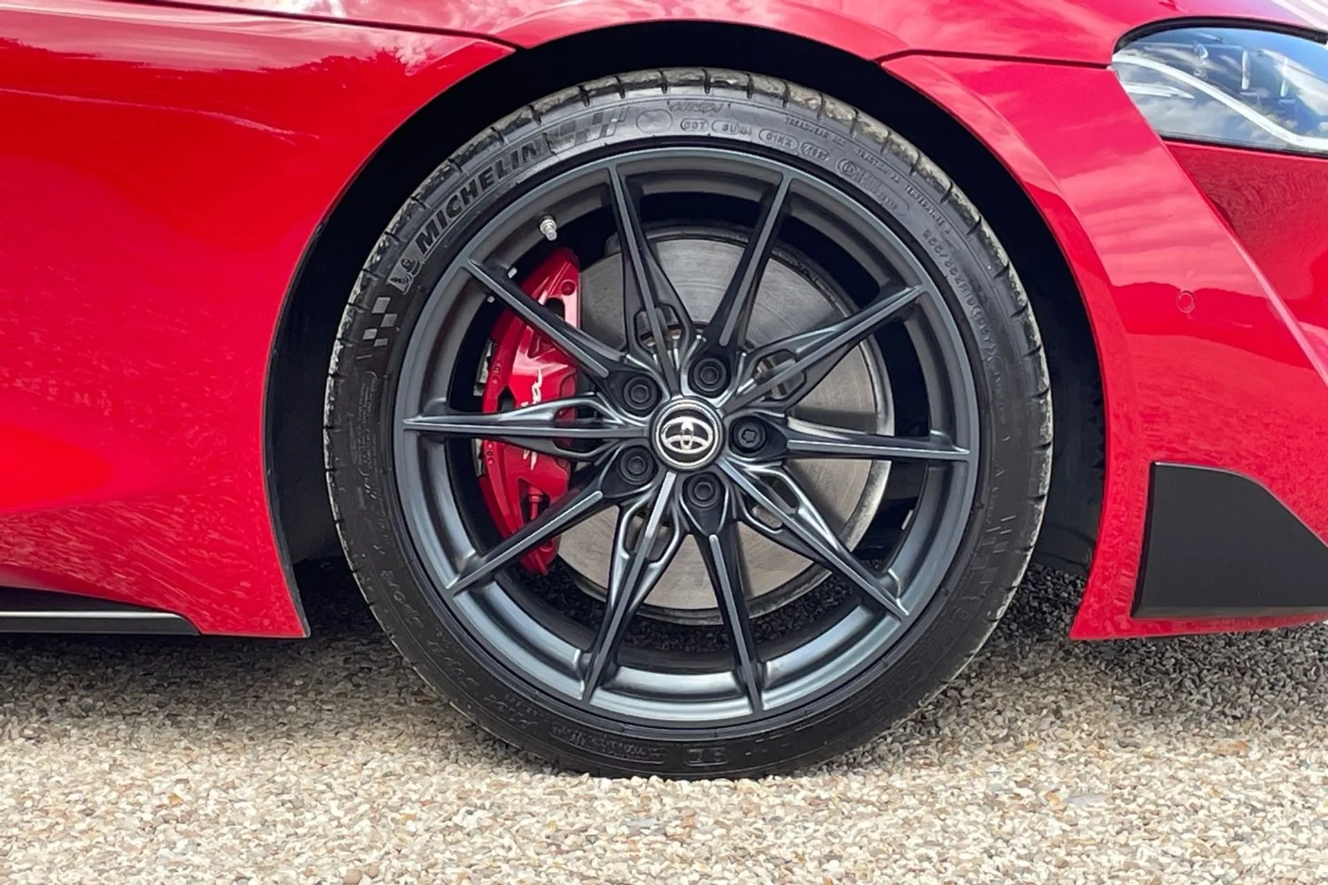 TOYOTA GR SUPRA thumbnail image number 15