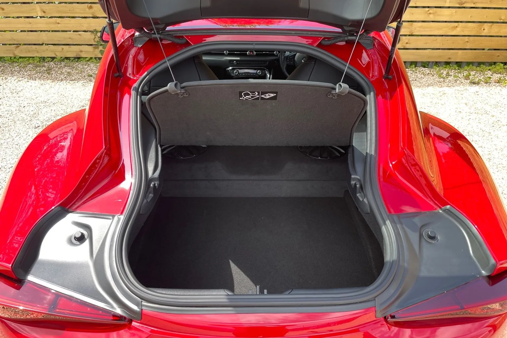 TOYOTA GR SUPRA thumbnail image number 22