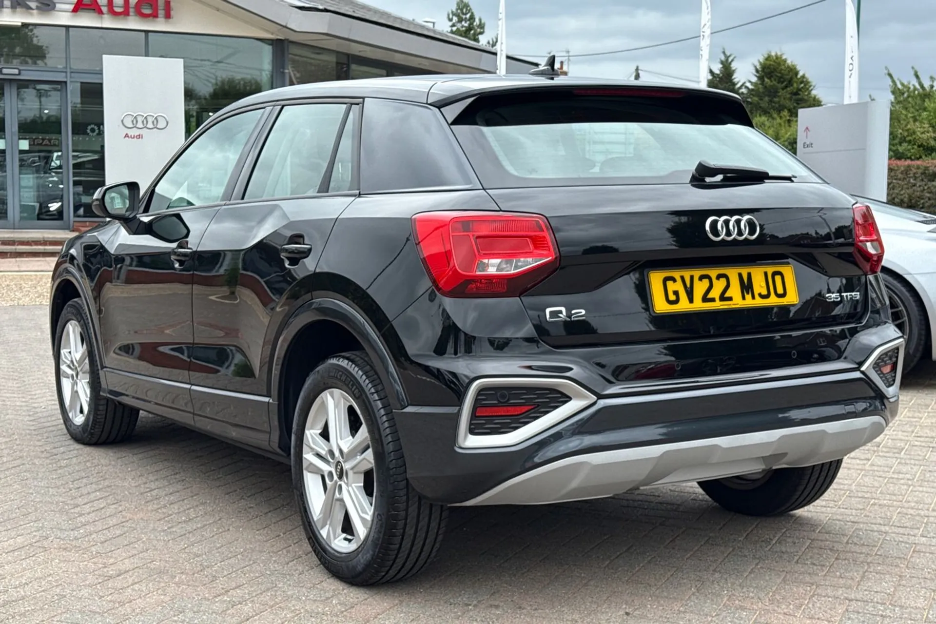 Audi Q2 thumbnail image number 6