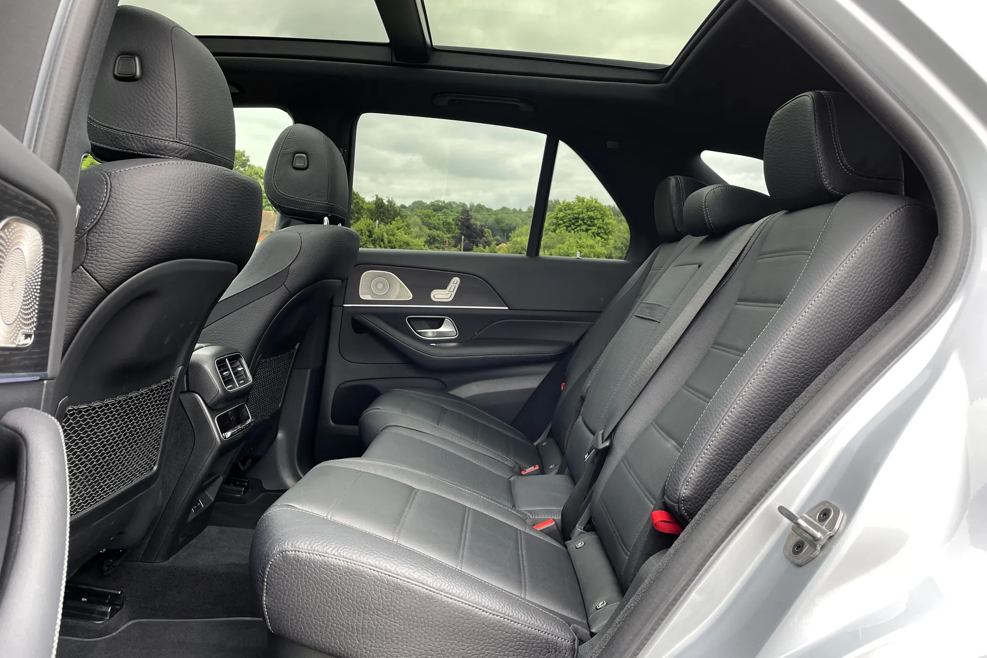 MERCEDES-BENZ GLE thumbnail image number 38