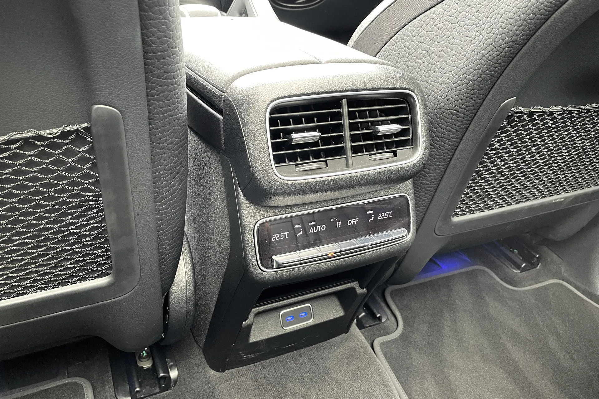 MERCEDES-BENZ GLE thumbnail image number 40