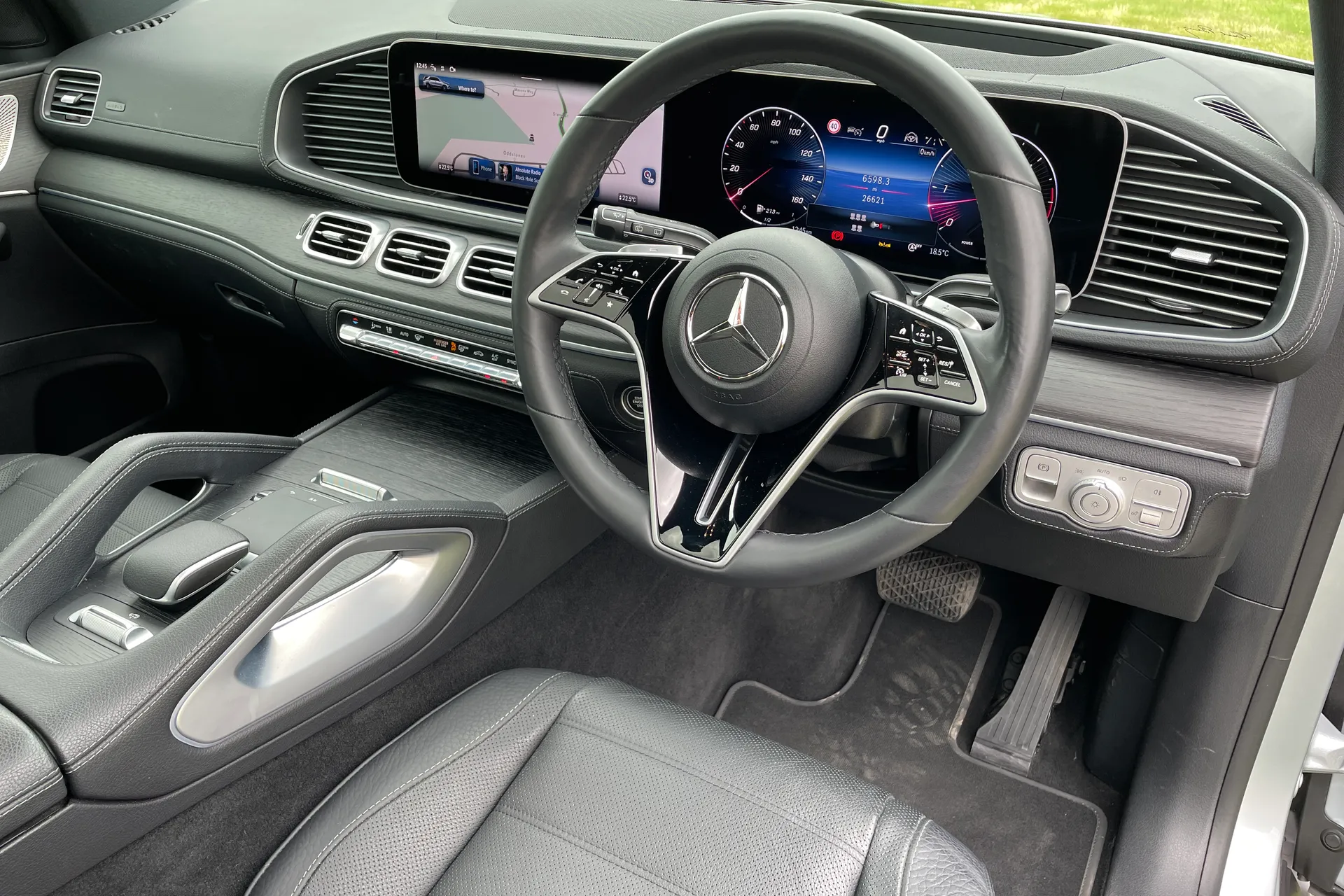 MERCEDES-BENZ GLE thumbnail image number 32