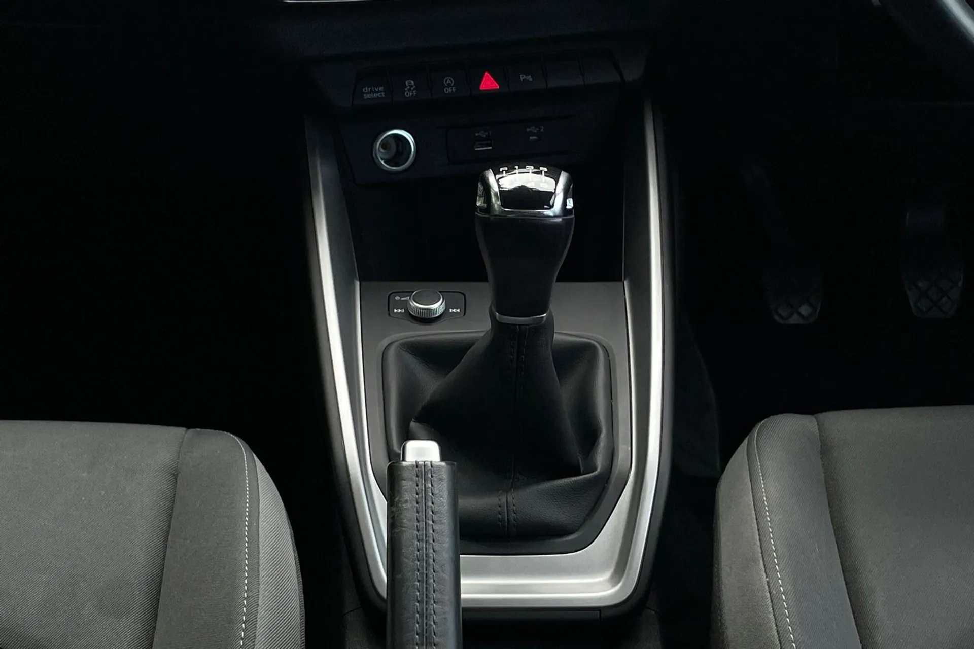 Audi A1 thumbnail image number 39