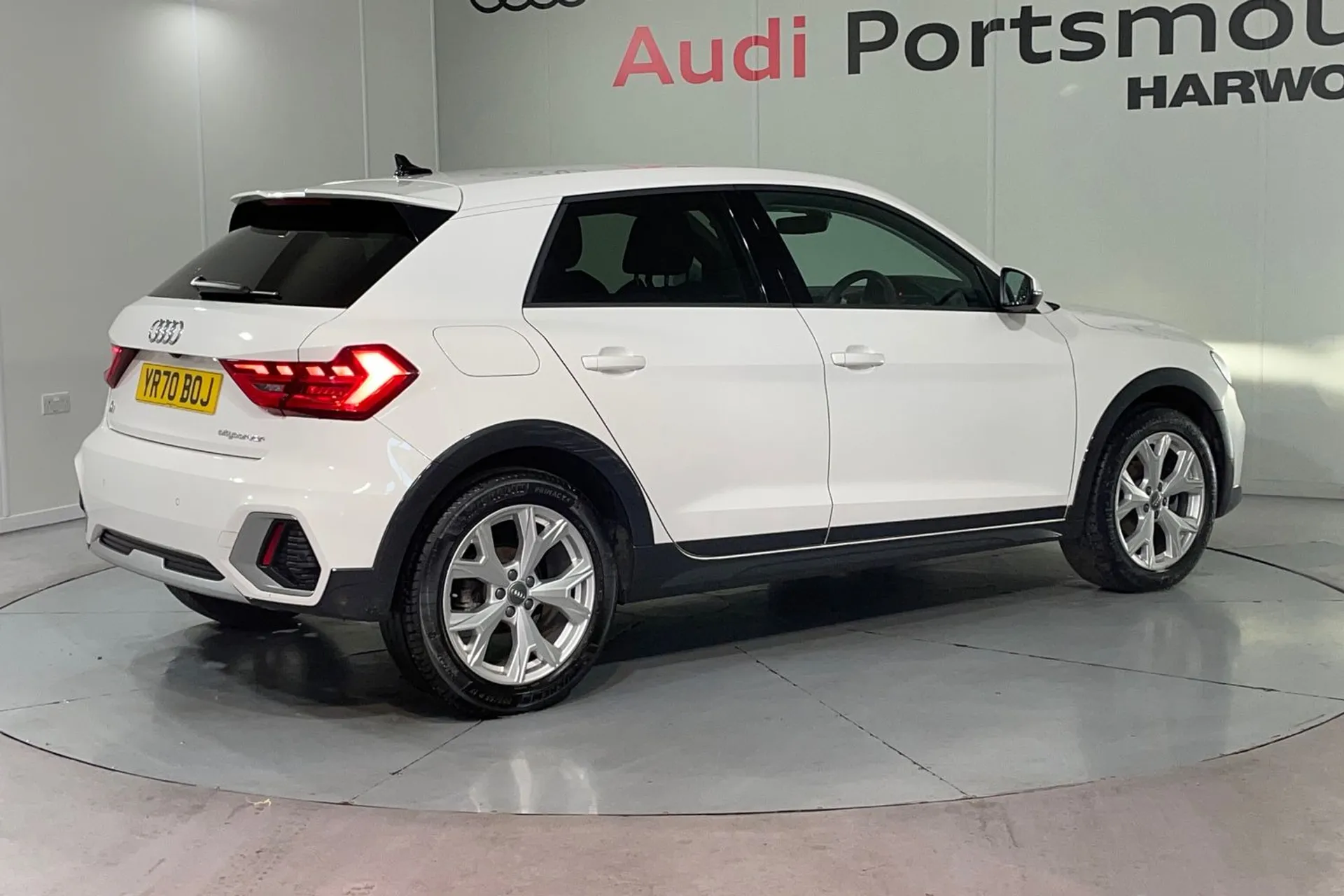 Audi A1 thumbnail image number 9
